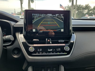 2025 Toyota Corolla Cross XLE