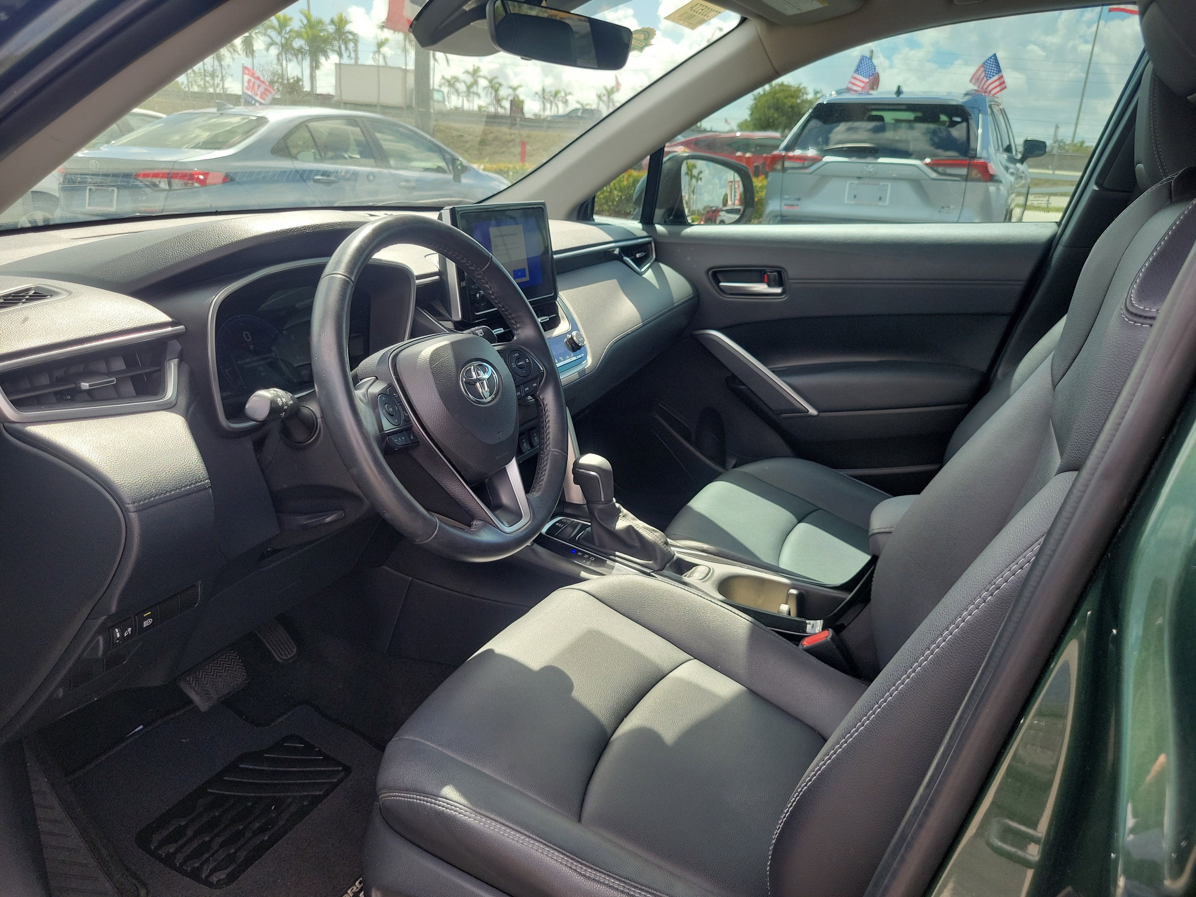 2023 Toyota Corolla Cross XLE