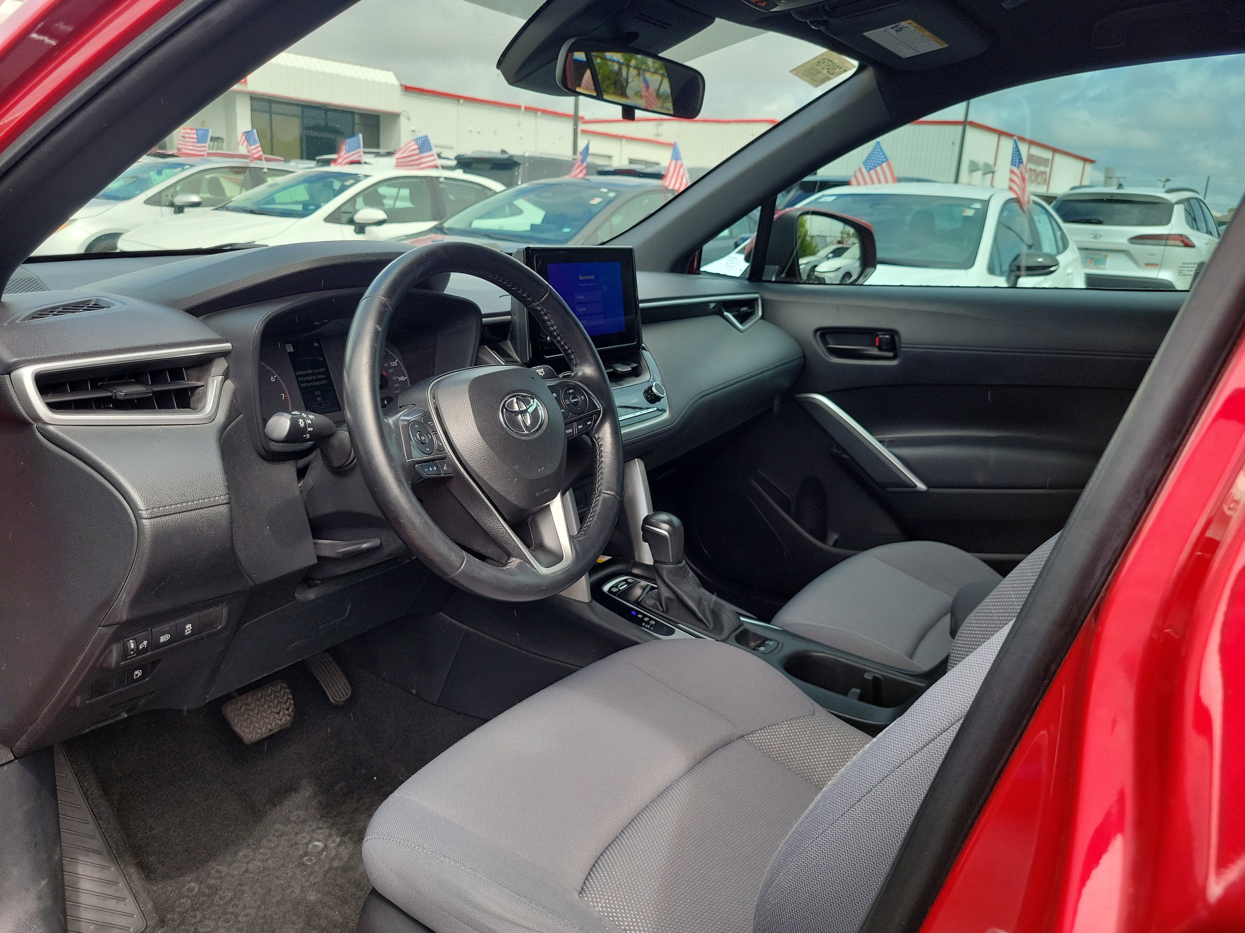 2023 Toyota Corolla Cross Hybrid SE