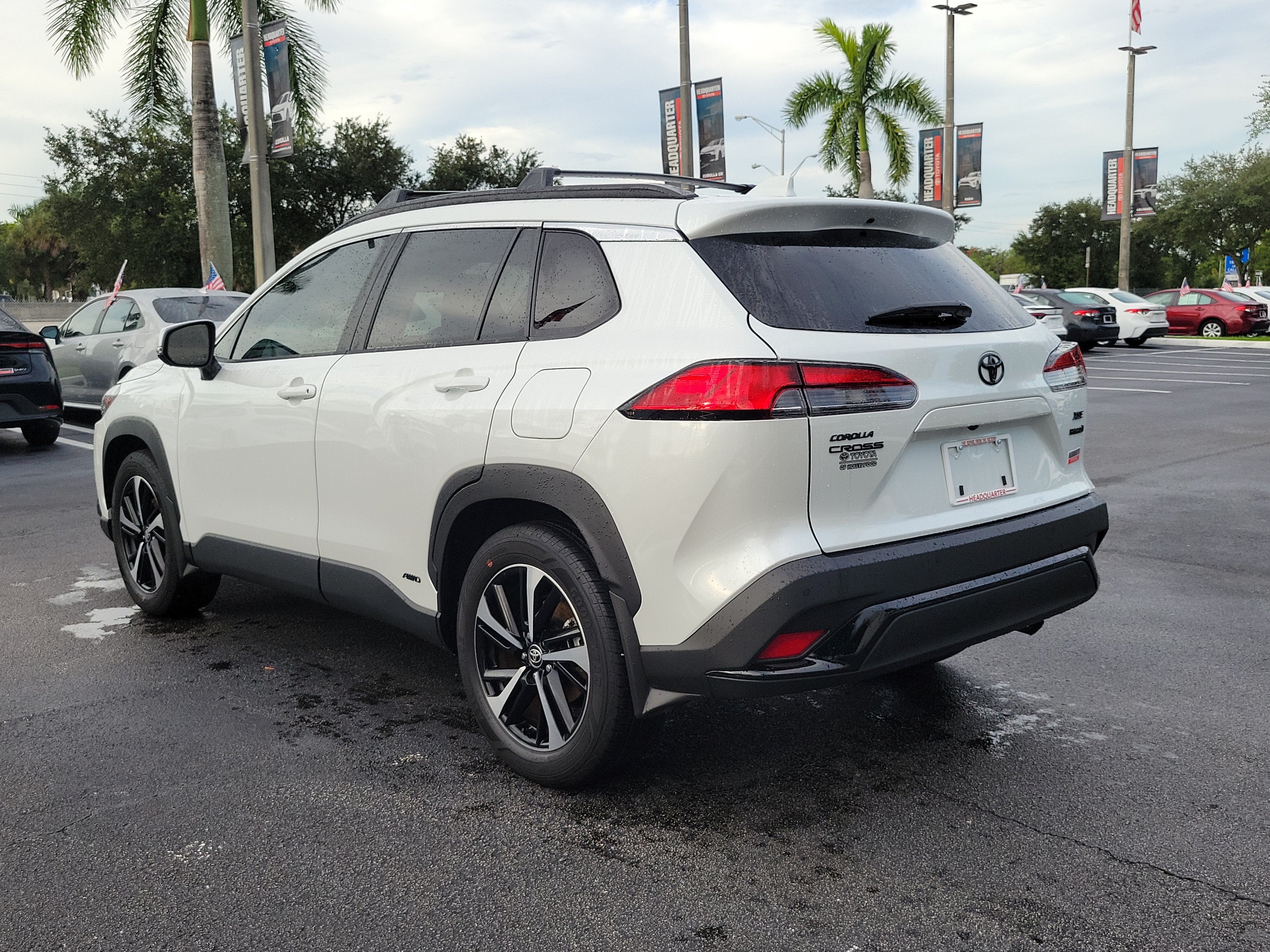2024 Toyota Corolla Cross Hybrid SE