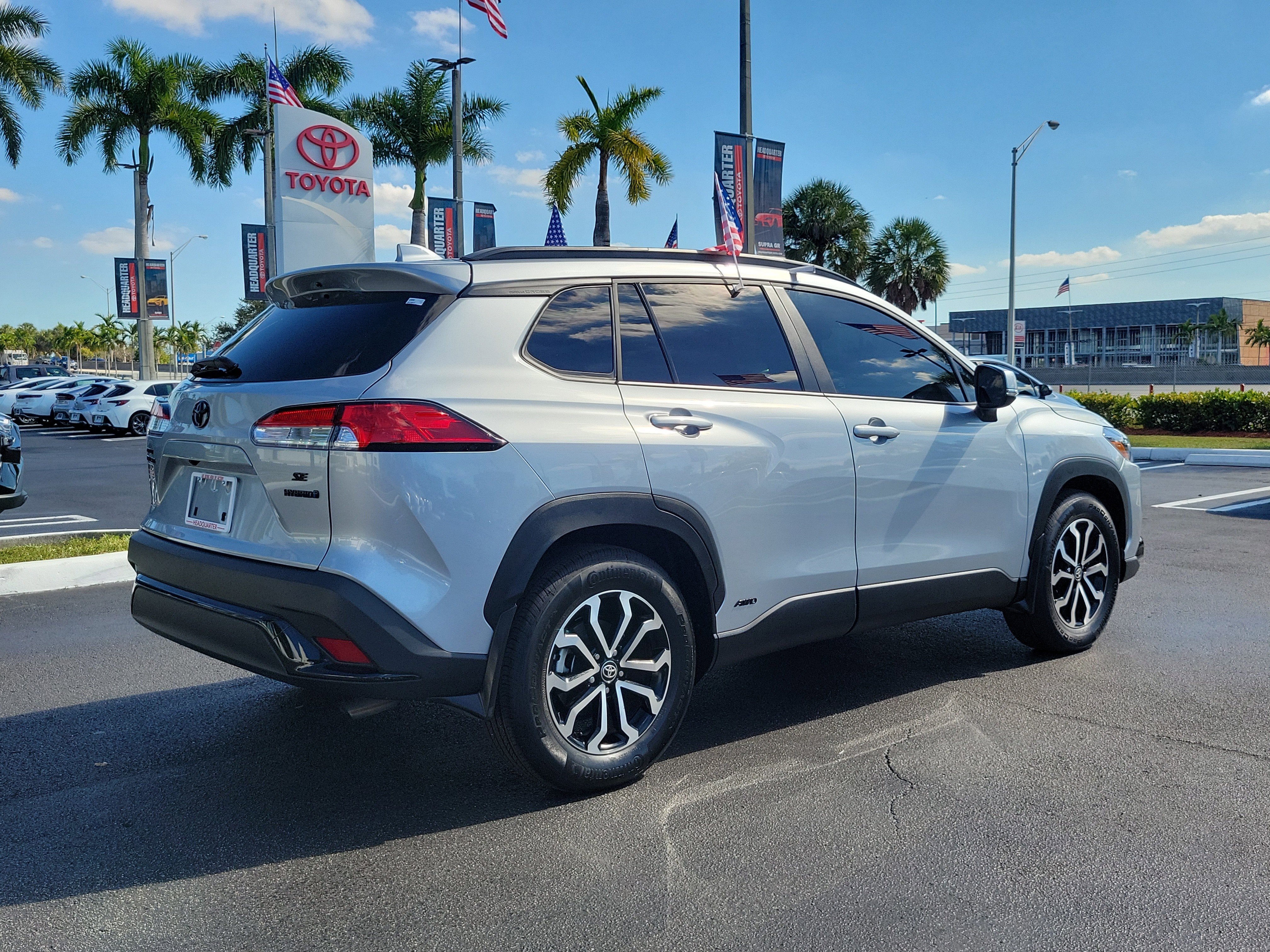 2024 Toyota Corolla Cross Hybrid SE