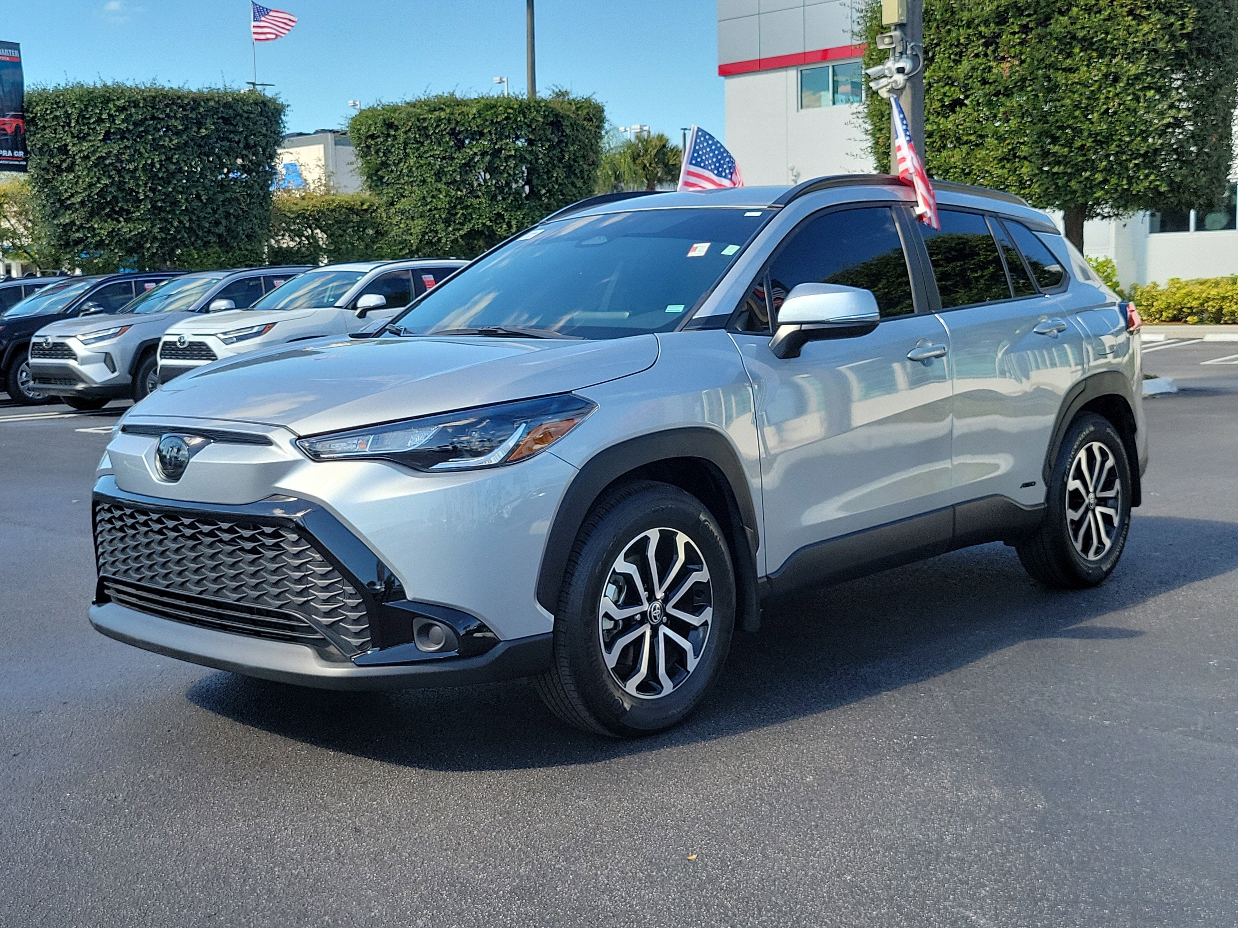 2024 Toyota Corolla Cross Hybrid SE