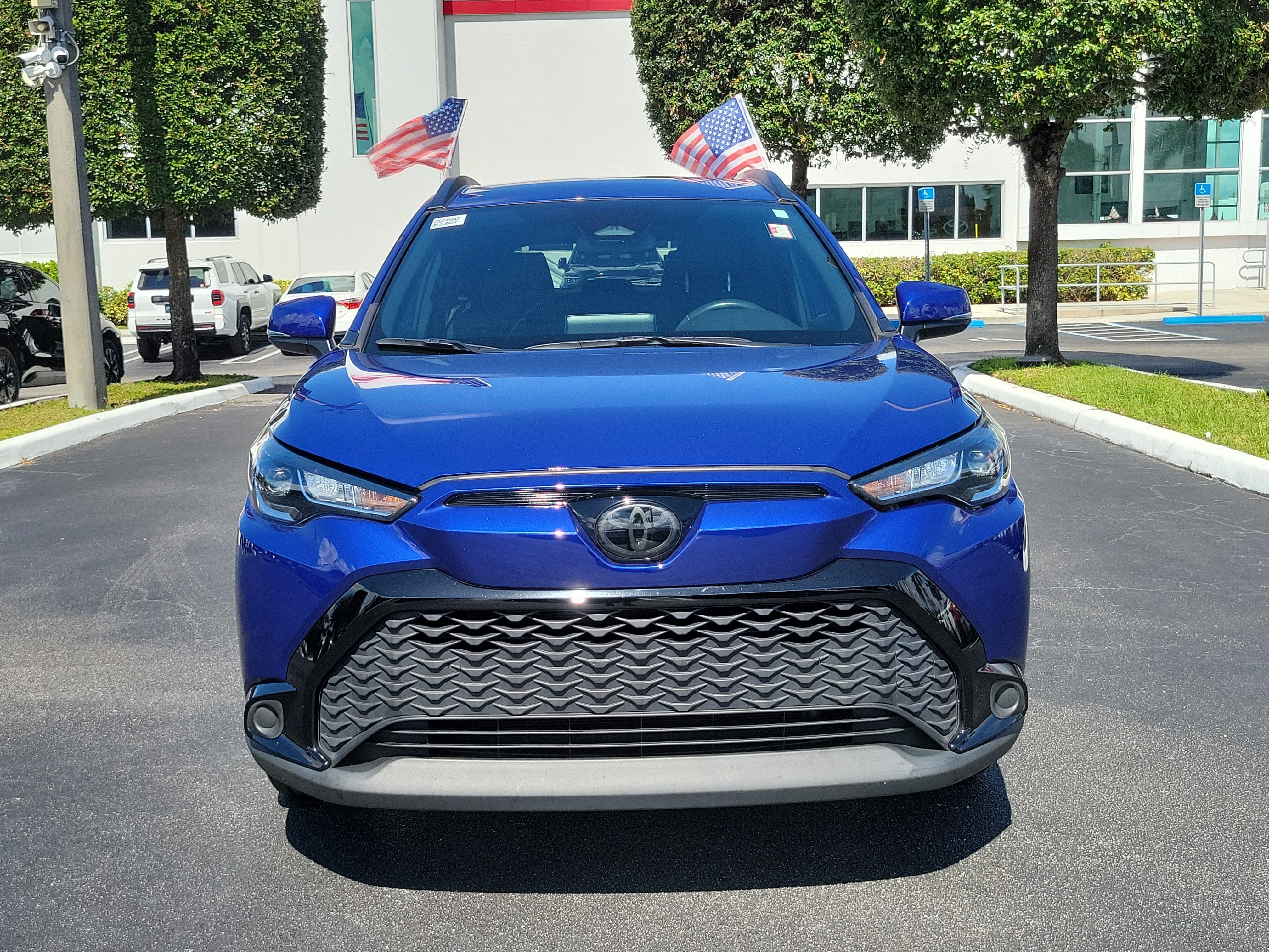 2023 Toyota Corolla Cross Hybrid SE