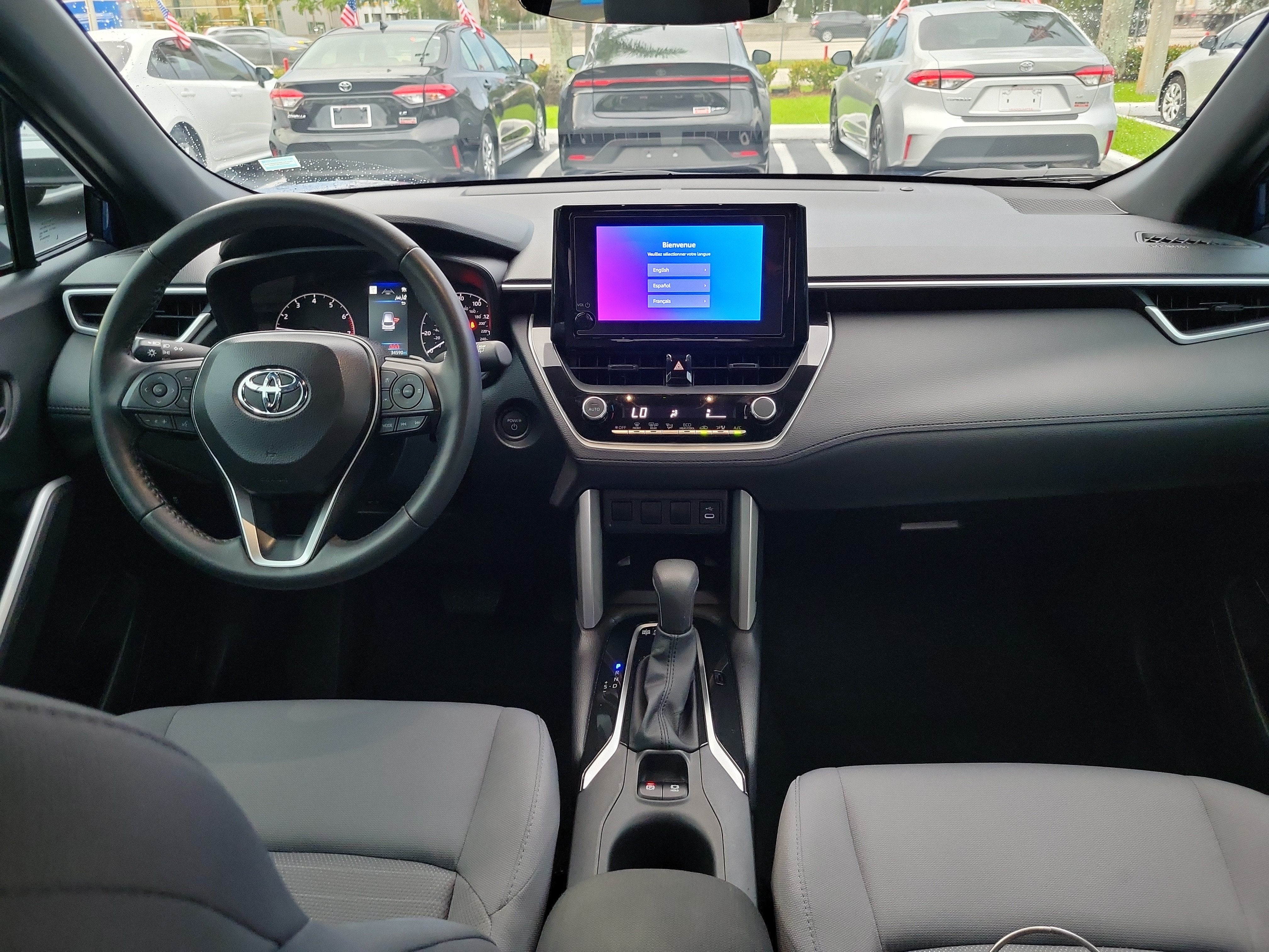 2025 Toyota Corolla Cross Hybrid SE