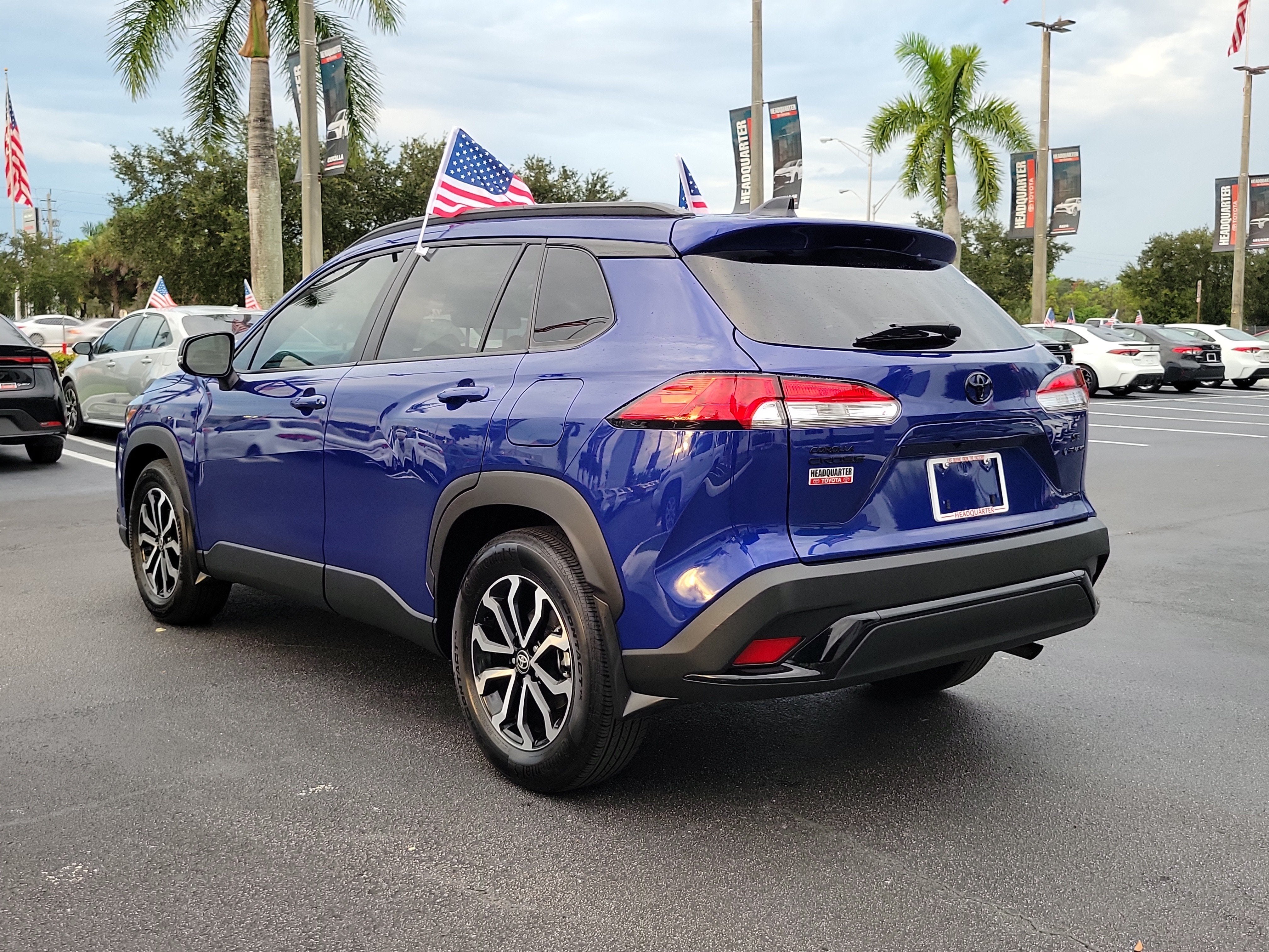 2025 Toyota Corolla Cross Hybrid SE