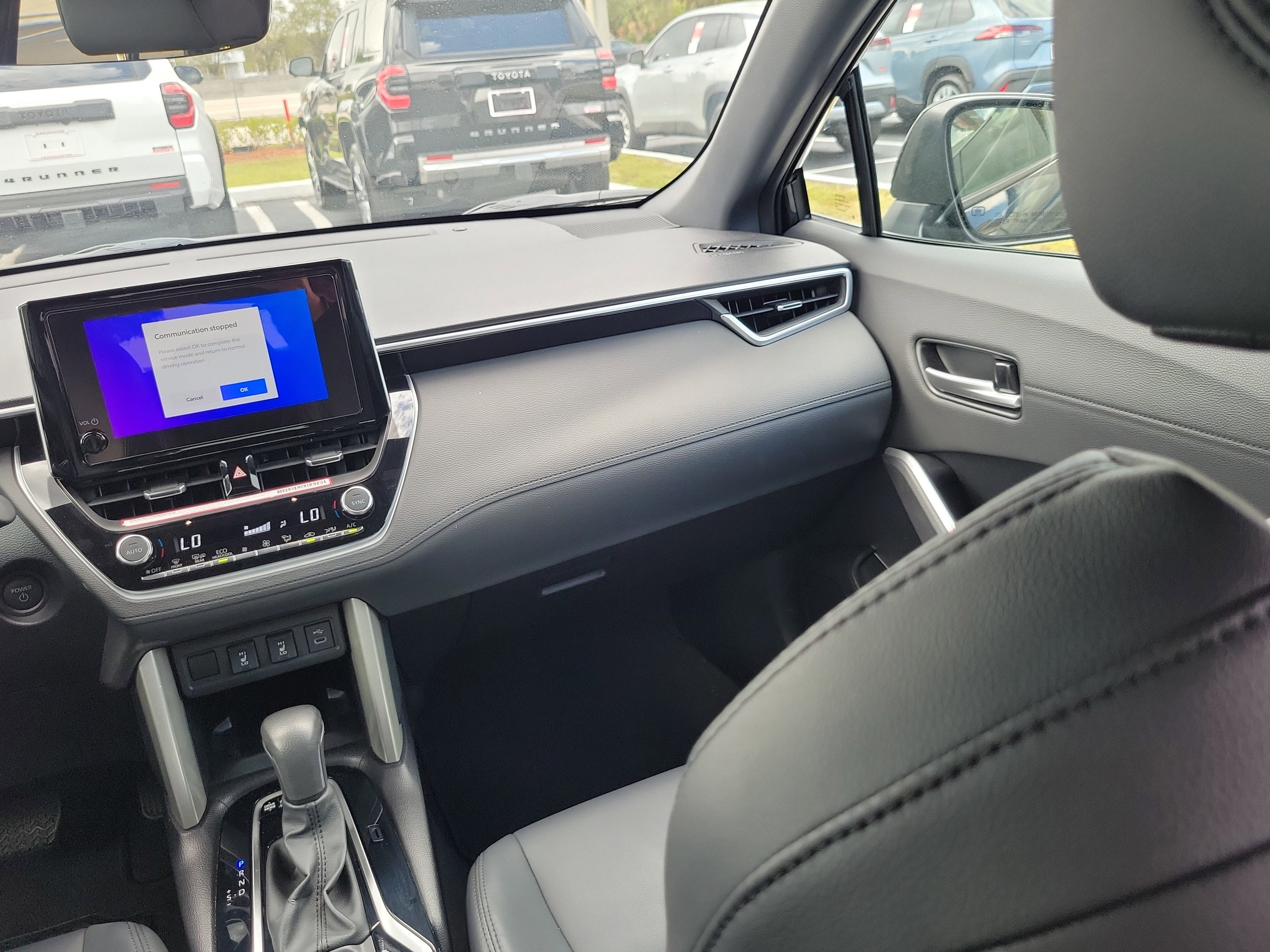 2024 Toyota Corolla Cross Hybrid SE