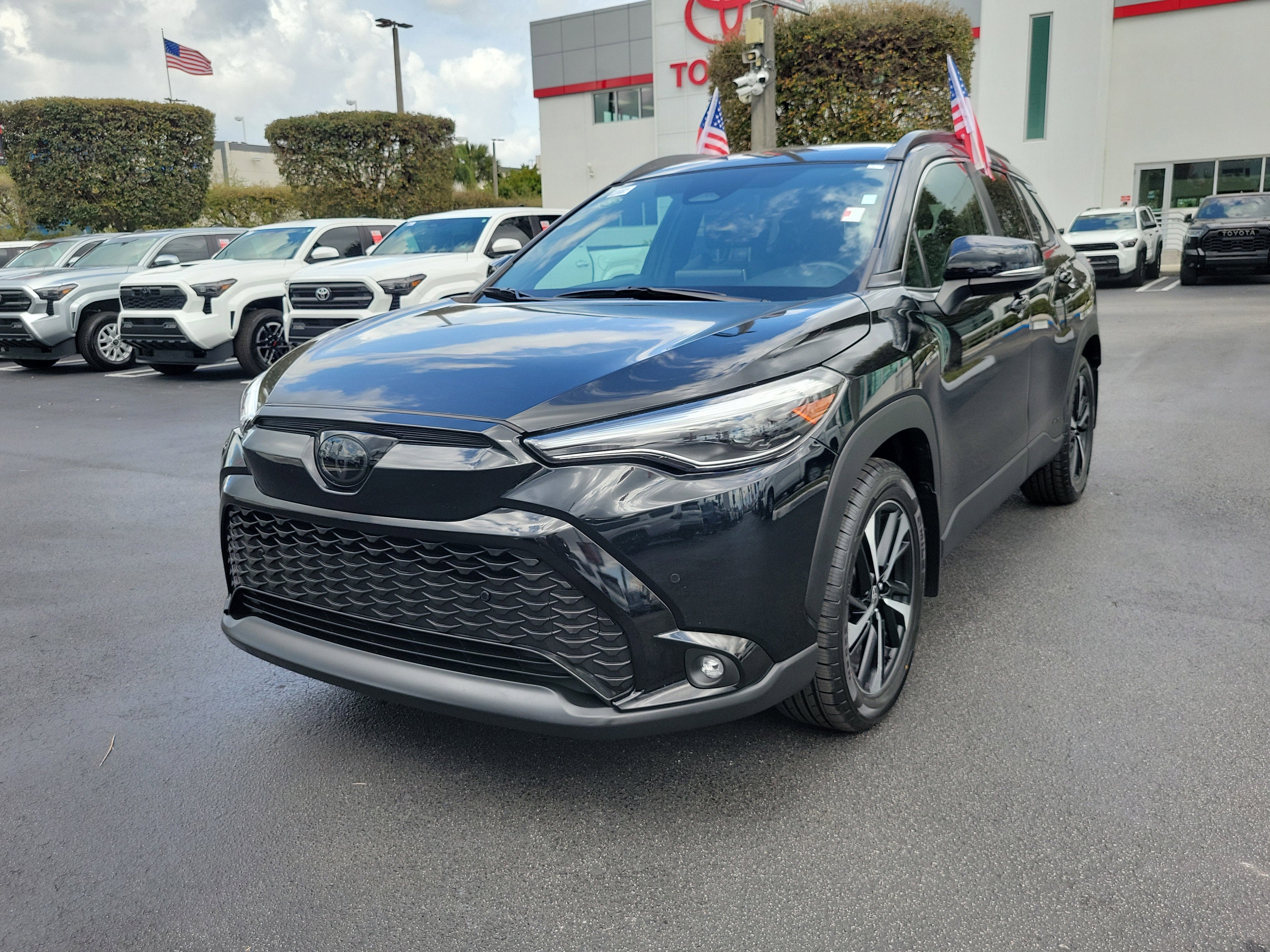 2024 Toyota Corolla Cross Hybrid SE