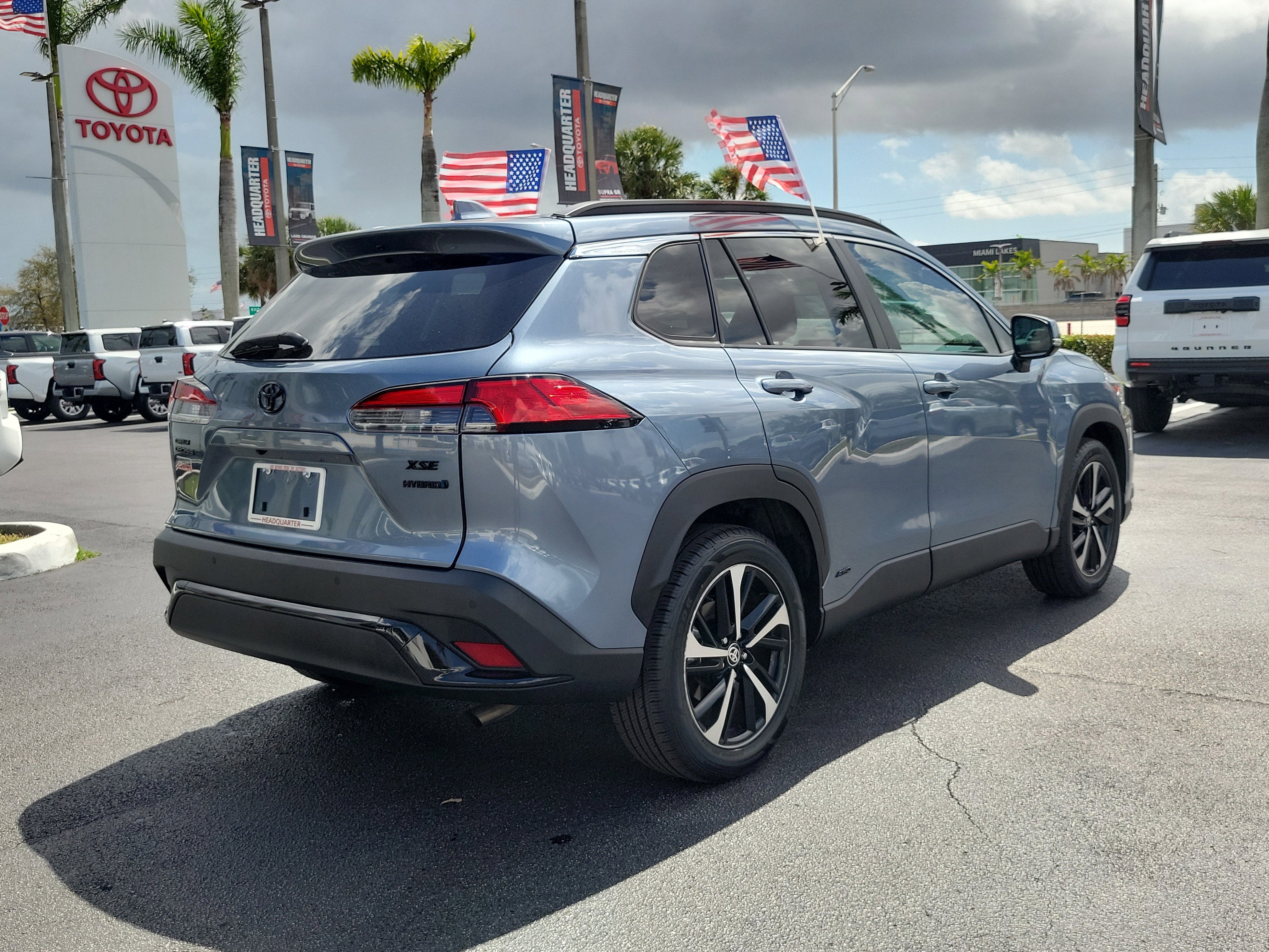 2023 Toyota Corolla Cross Hybrid XSE