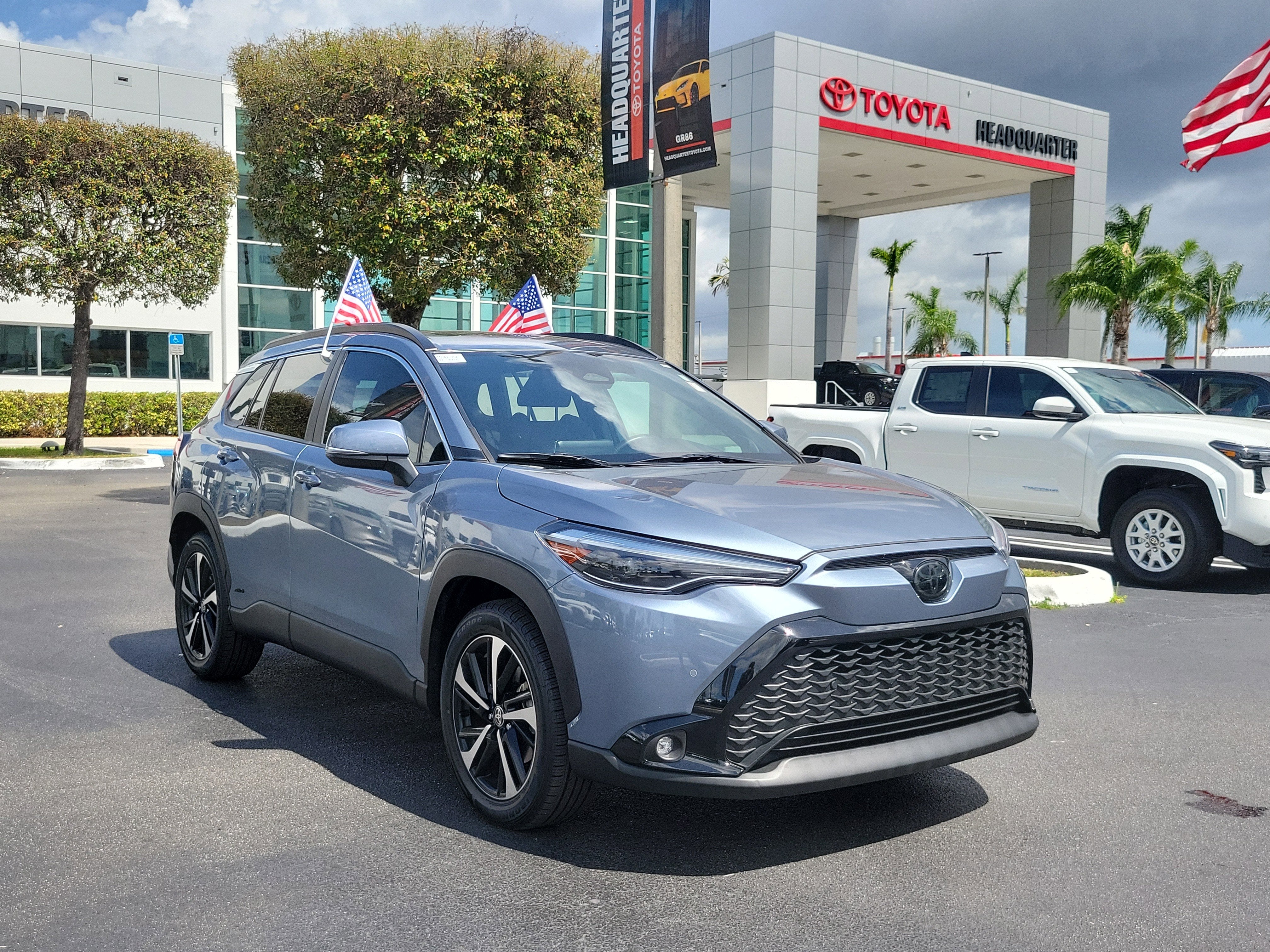 2023 Toyota Corolla Cross Hybrid XSE