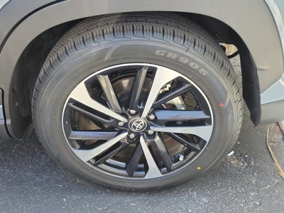 2023 Toyota Corolla Cross Hybrid XSE