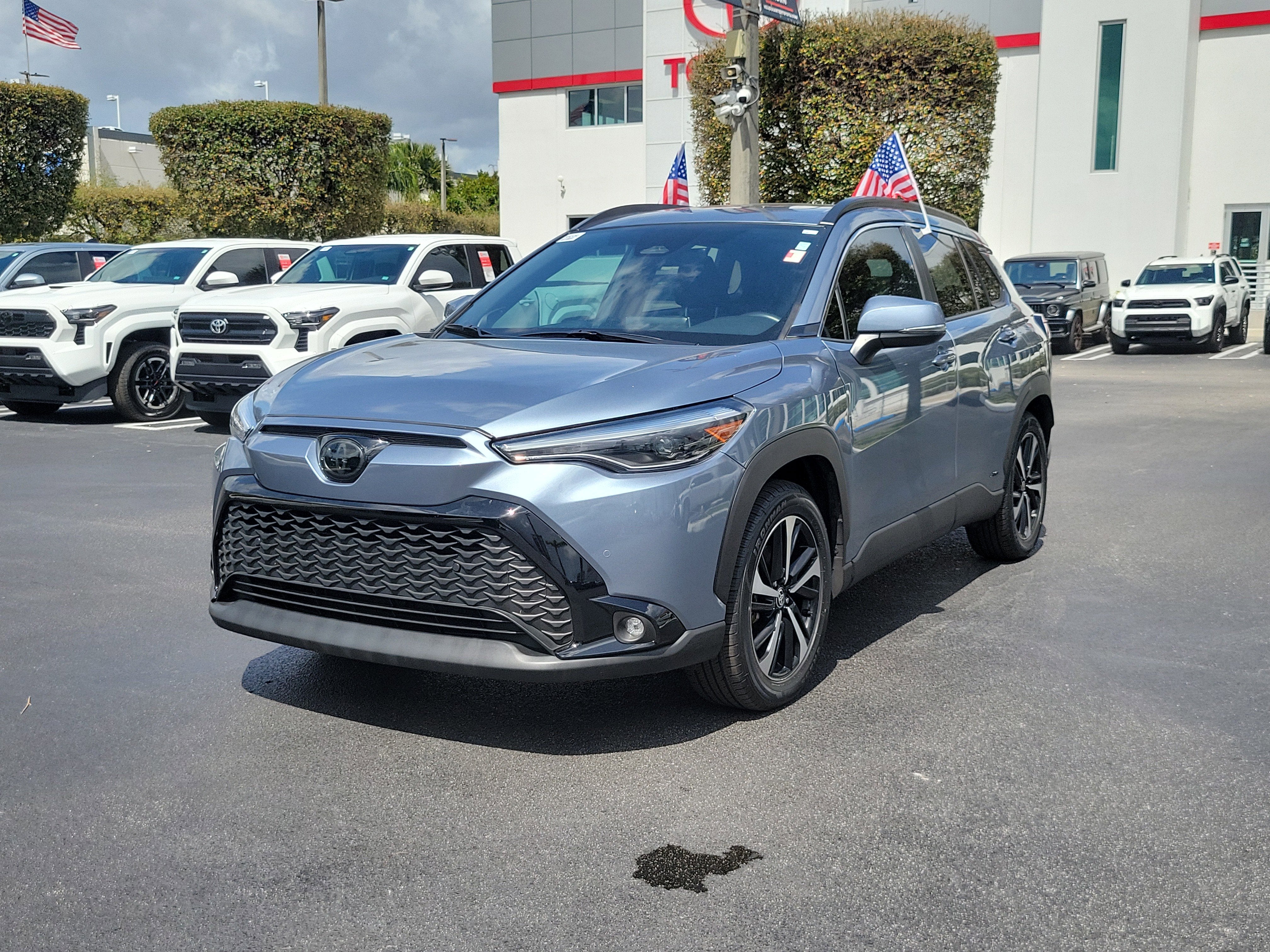 2023 Toyota Corolla Cross Hybrid XSE