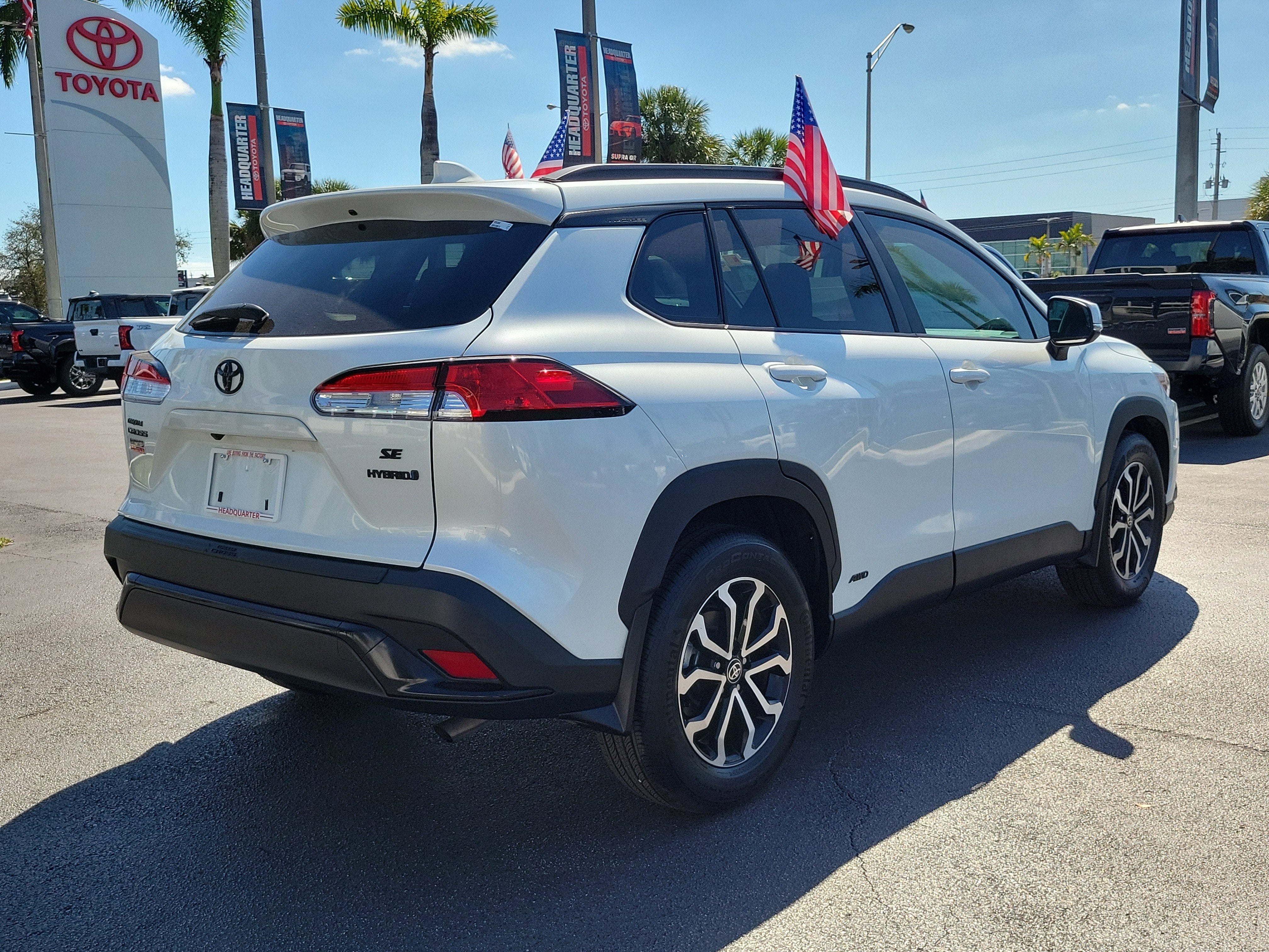 2024 Toyota Corolla Cross Hybrid SE