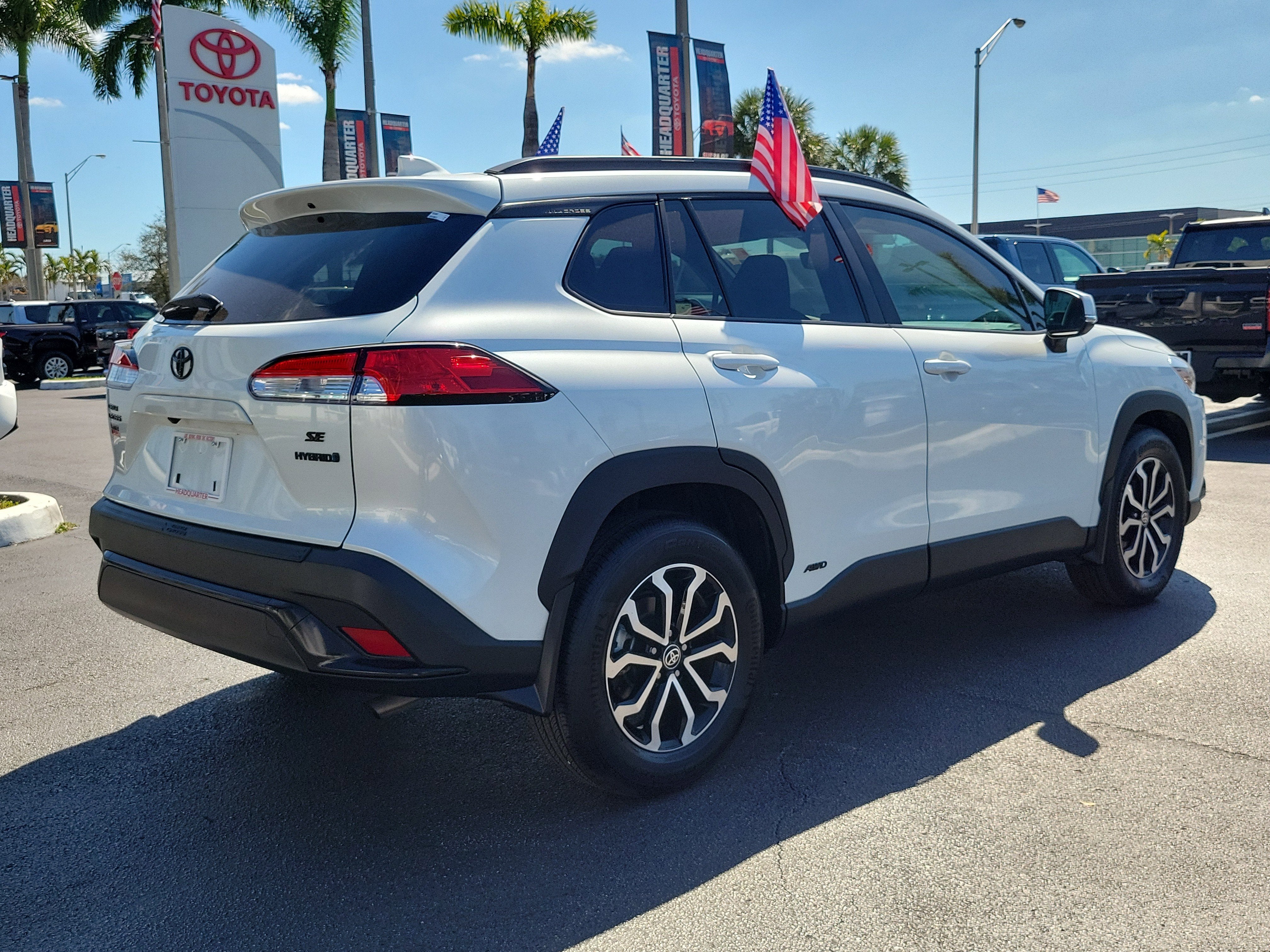 2024 Toyota Corolla Cross Hybrid SE