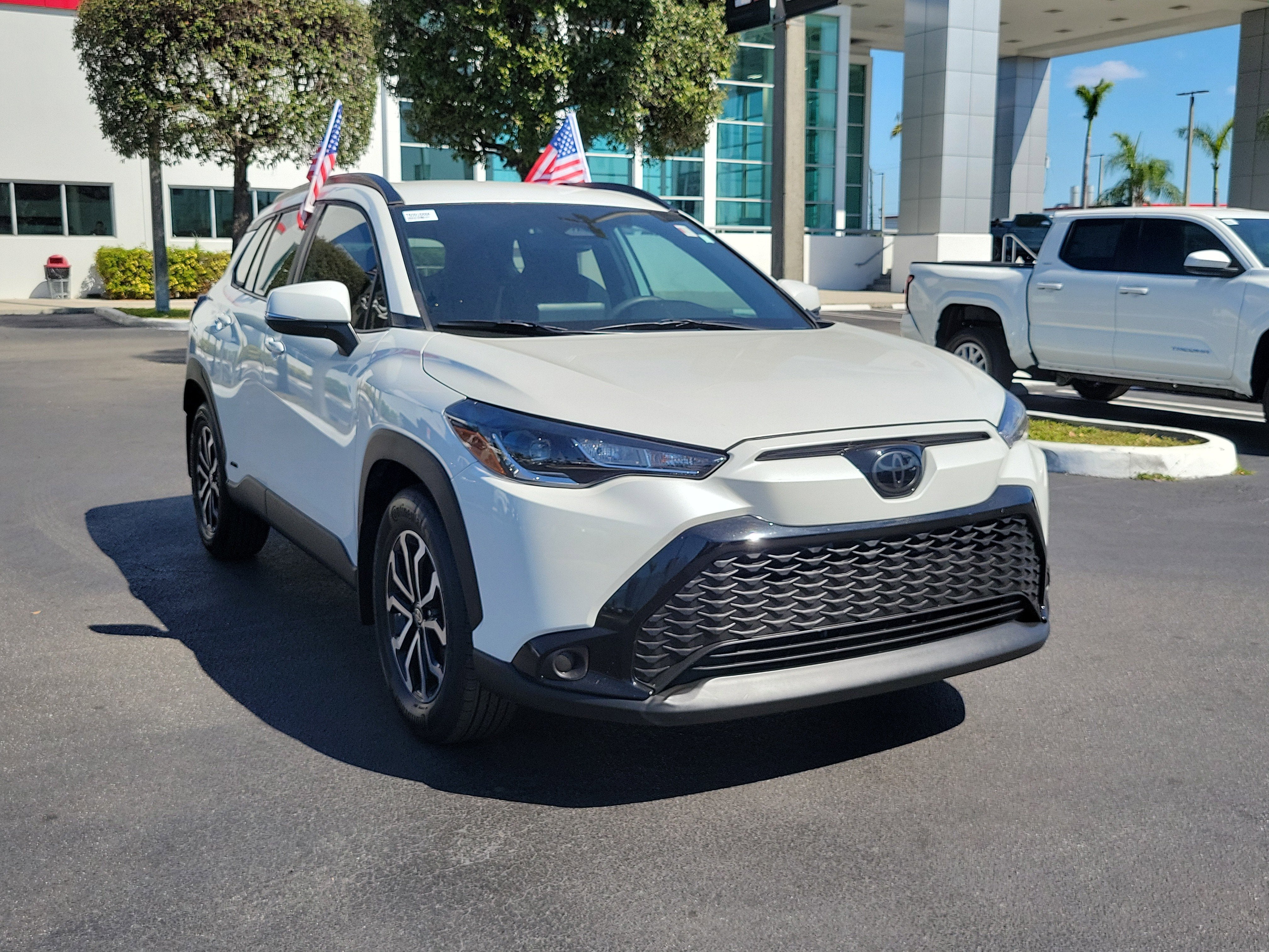 2024 Toyota Corolla Cross Hybrid SE