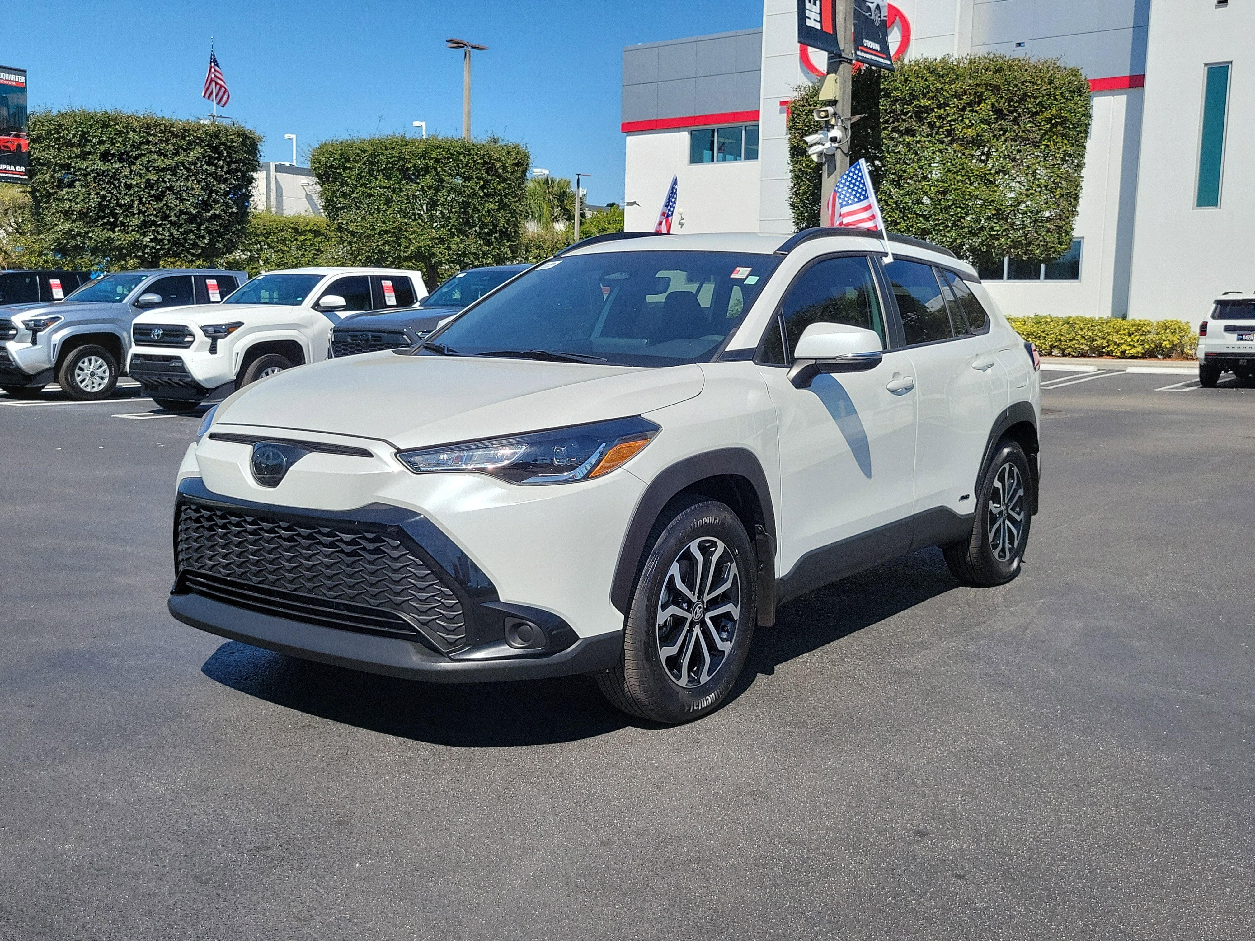 2024 Toyota Corolla Cross Hybrid SE