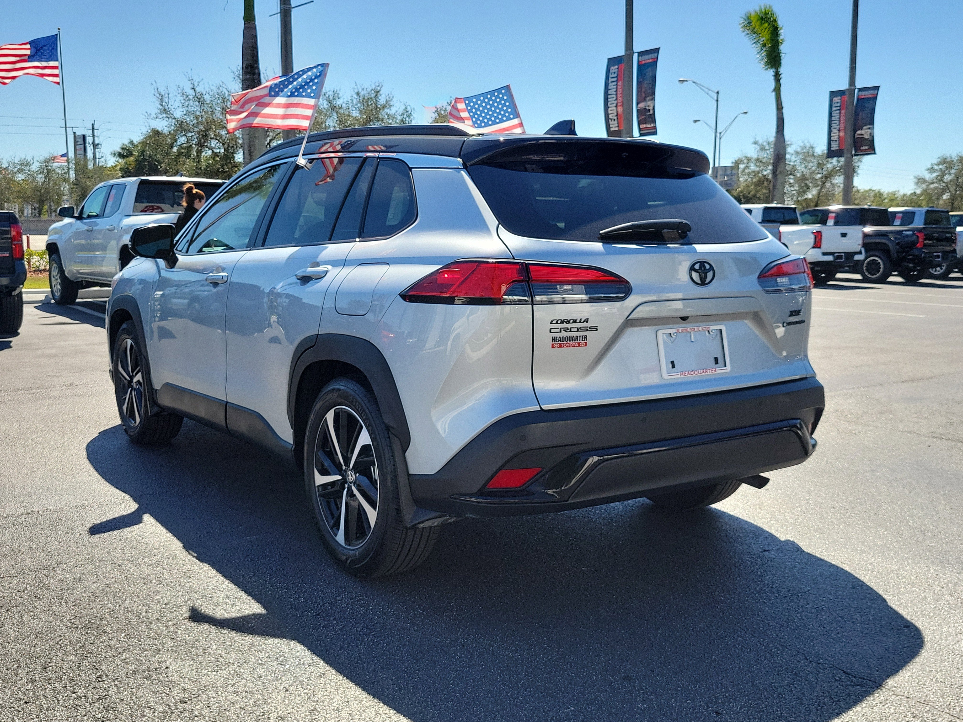 2025 Toyota Corolla Cross Hybrid SE