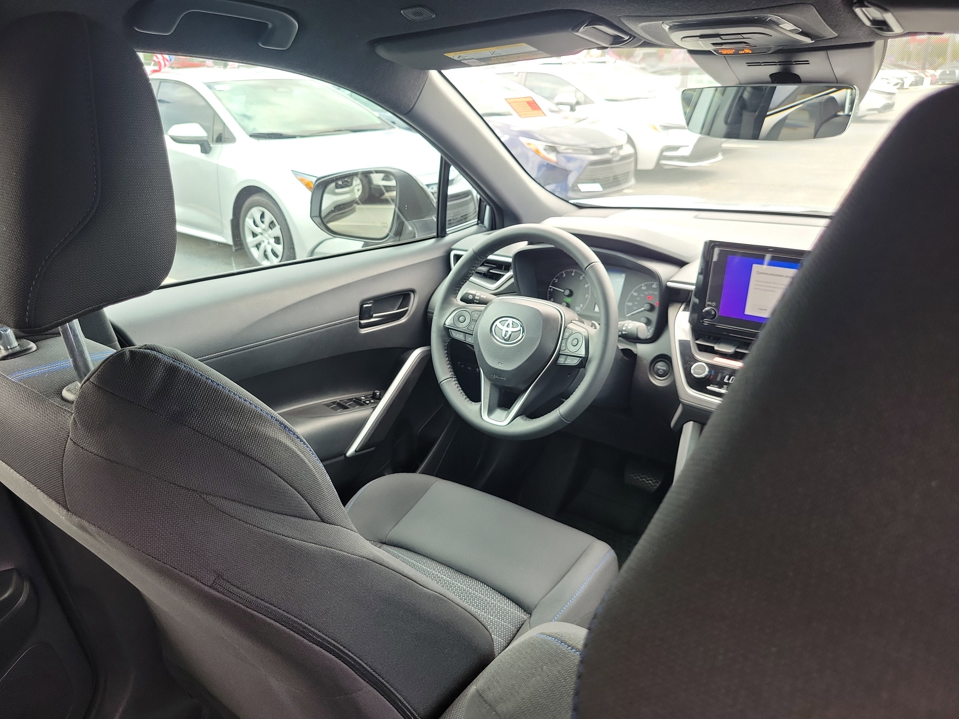 2025 Toyota Corolla Cross Hybrid SE