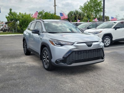 2025 Toyota Corolla Cross Hybrid SE