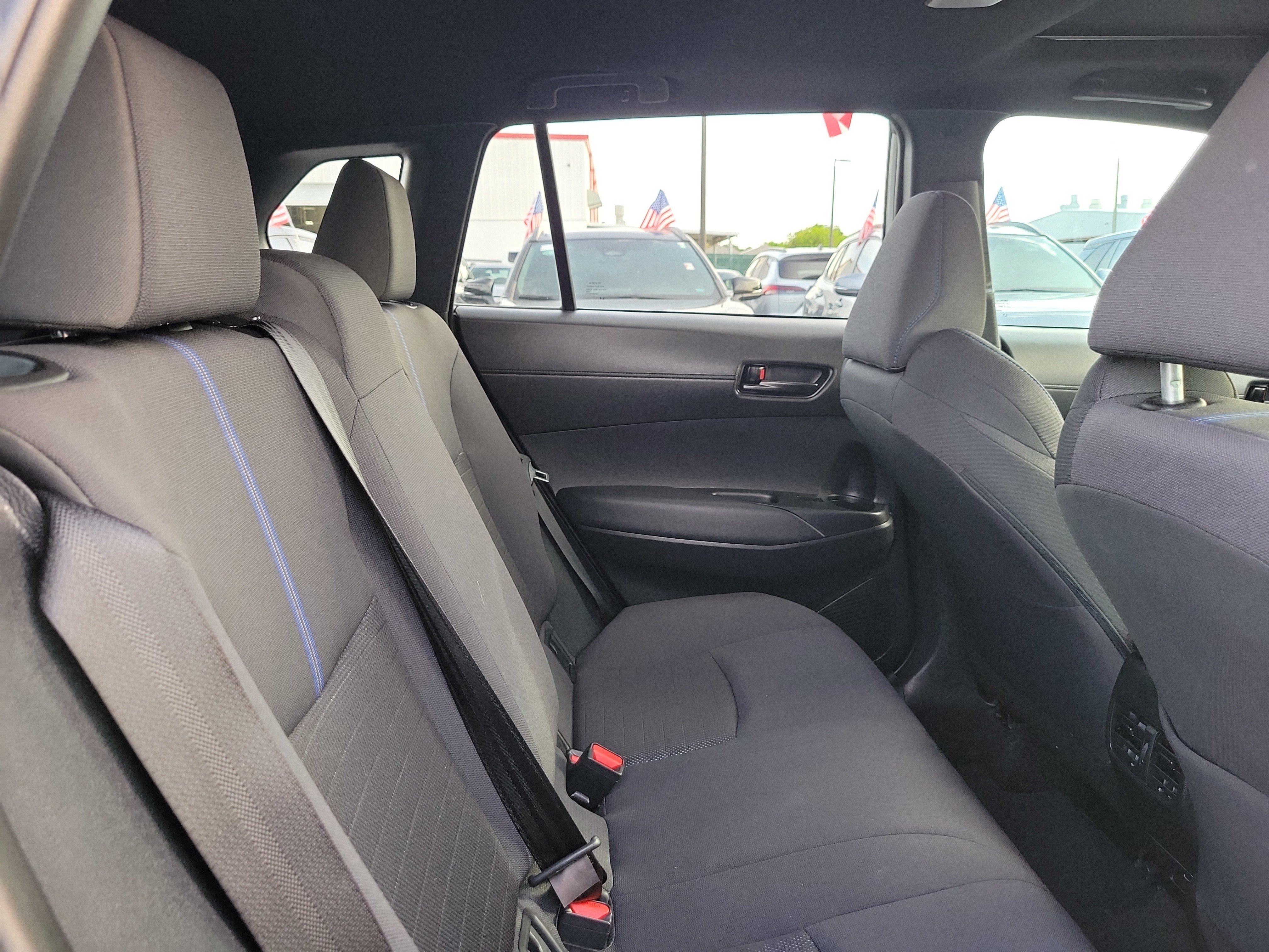 2023 Toyota Corolla Cross Hybrid SE