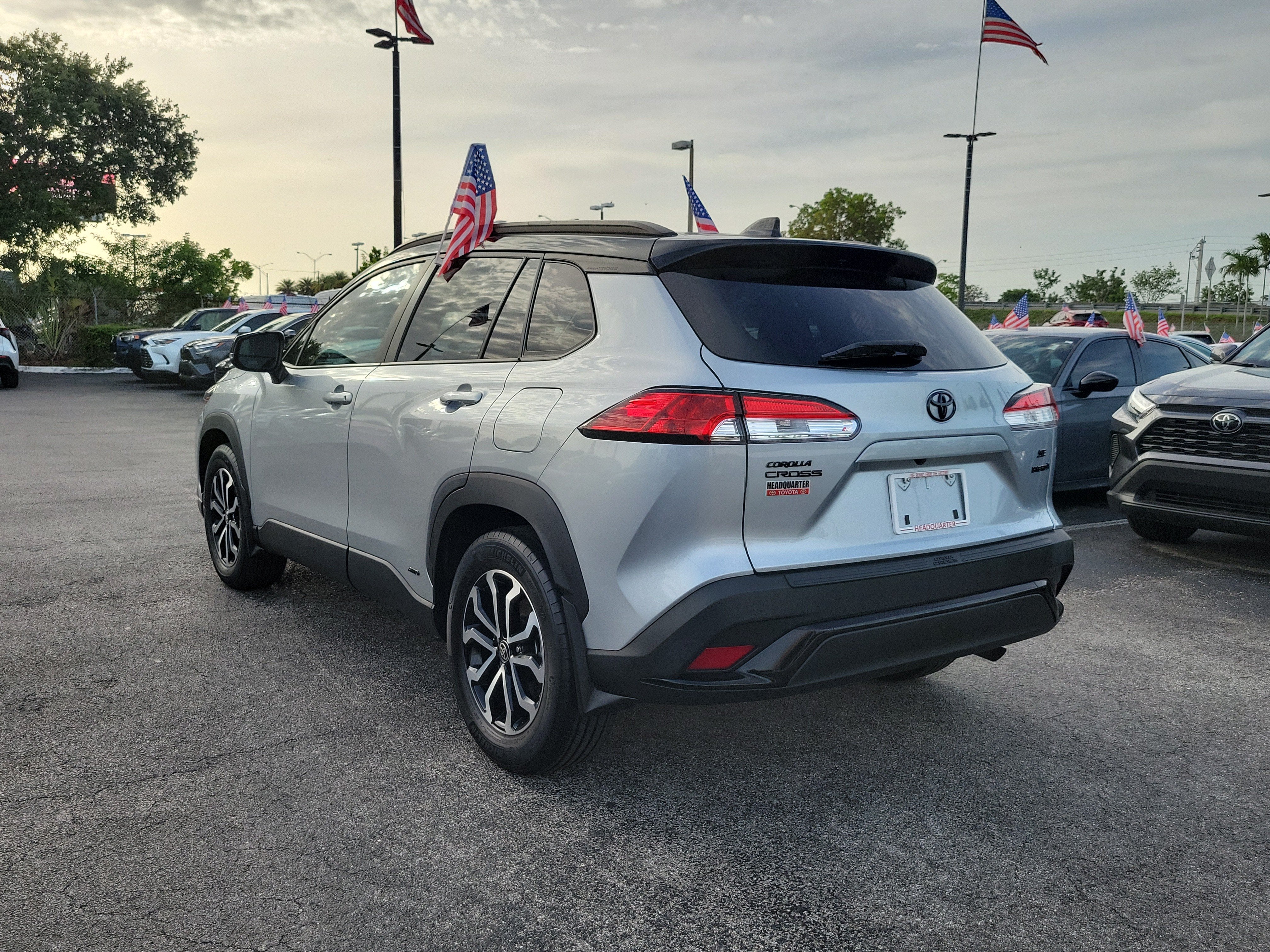 2023 Toyota Corolla Cross Hybrid SE
