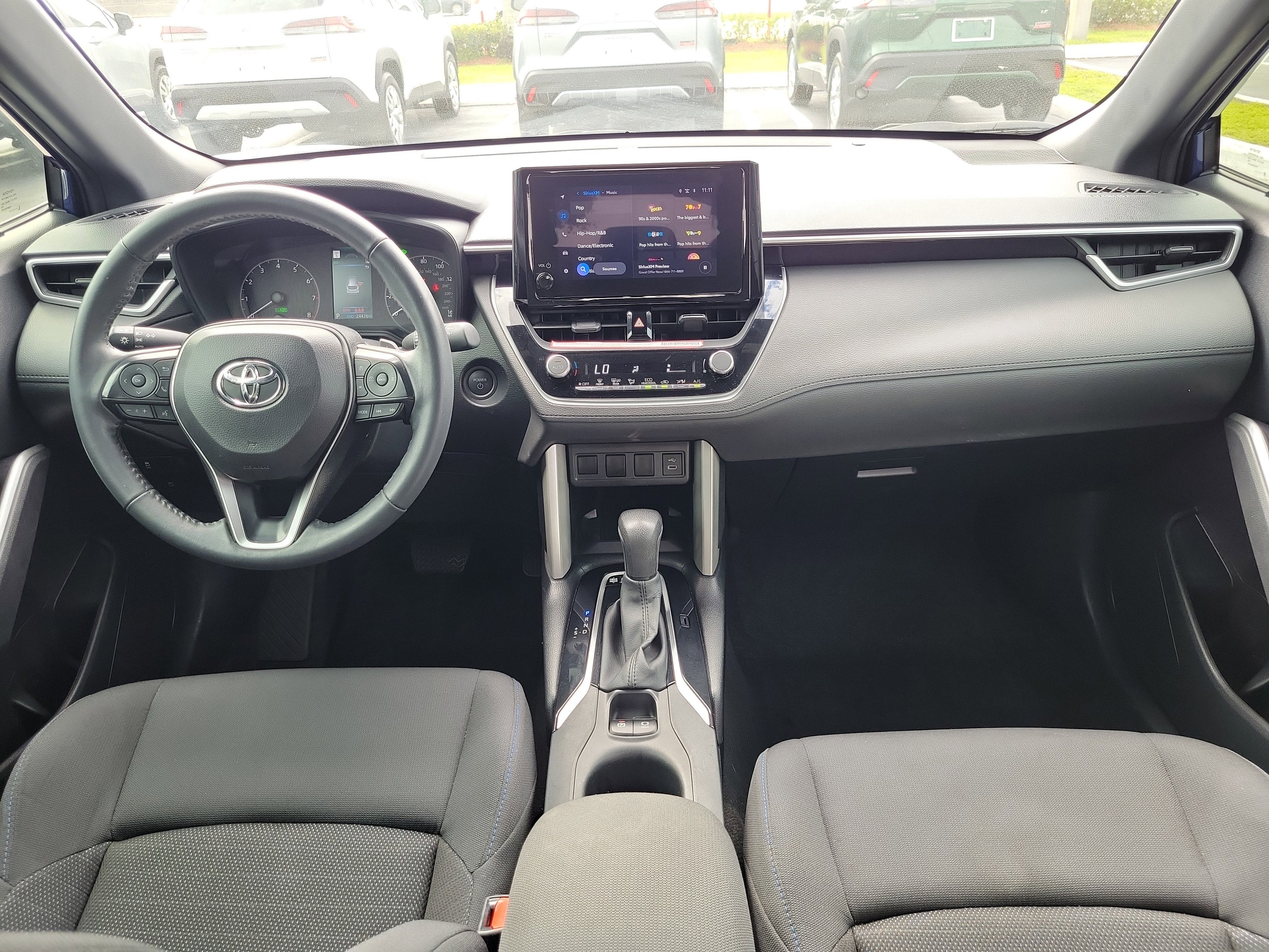 2024 Toyota Corolla Cross Hybrid SE