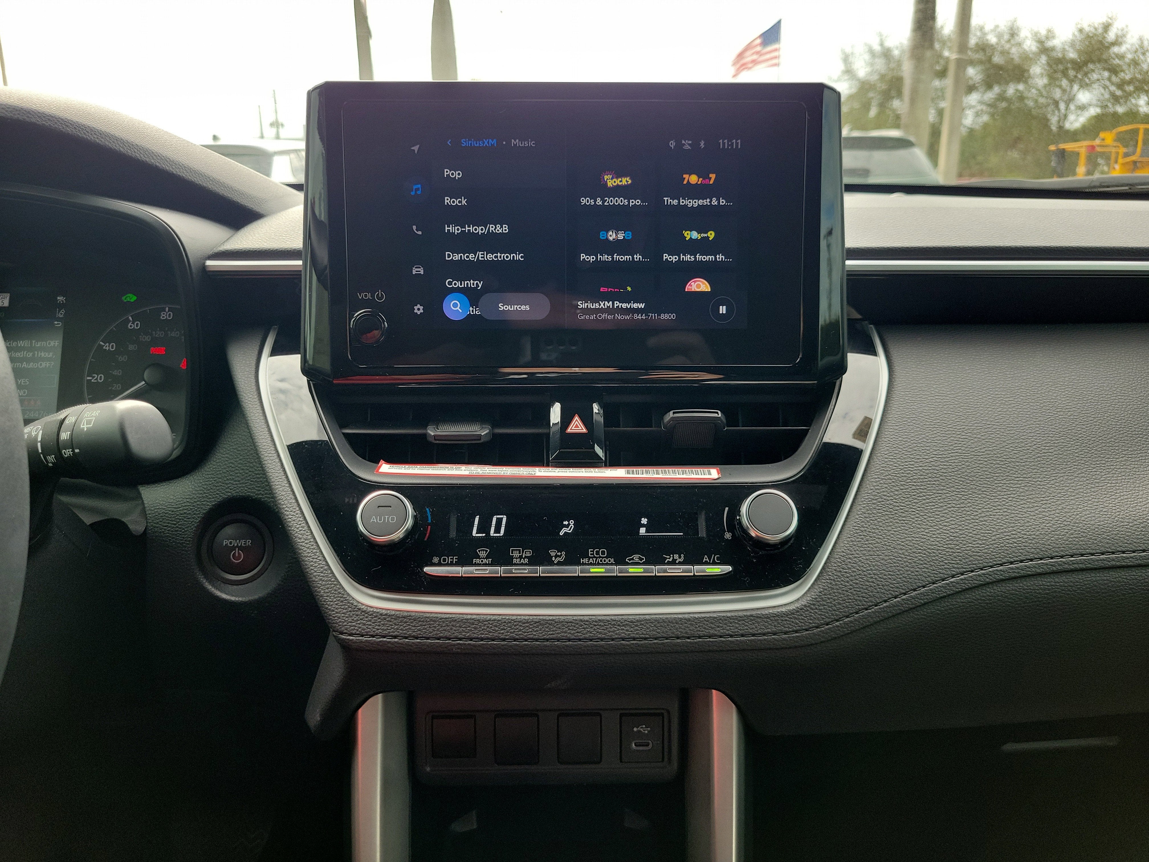 2024 Toyota Corolla Cross Hybrid SE