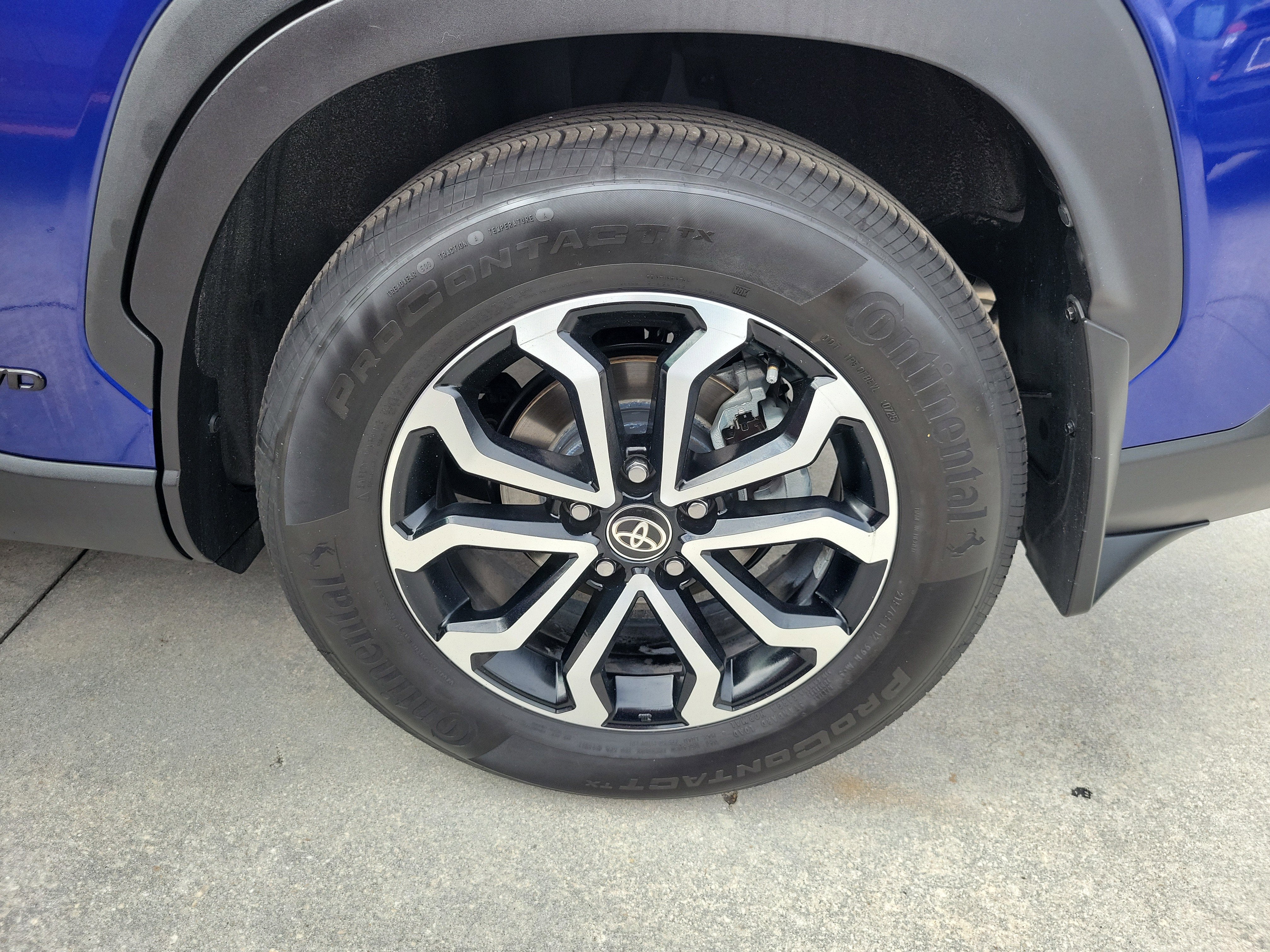 2024 Toyota Corolla Cross Hybrid SE