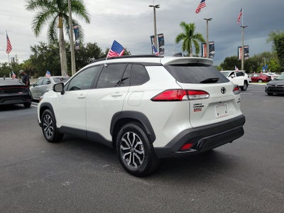 2025 Toyota Corolla Cross Hybrid SE