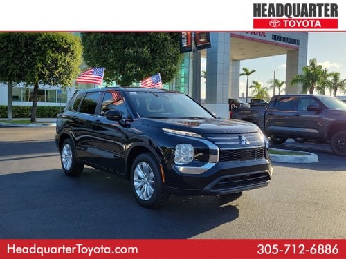 2025 Mitsubishi Outlander ES