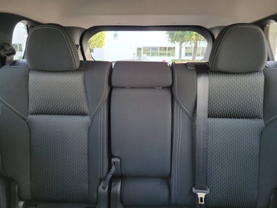 2025 Mitsubishi Outlander ES