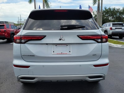2022 Mitsubishi Outlander SEL