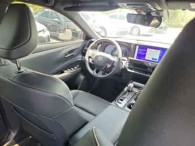 2025 Toyota Crown Signia Limited