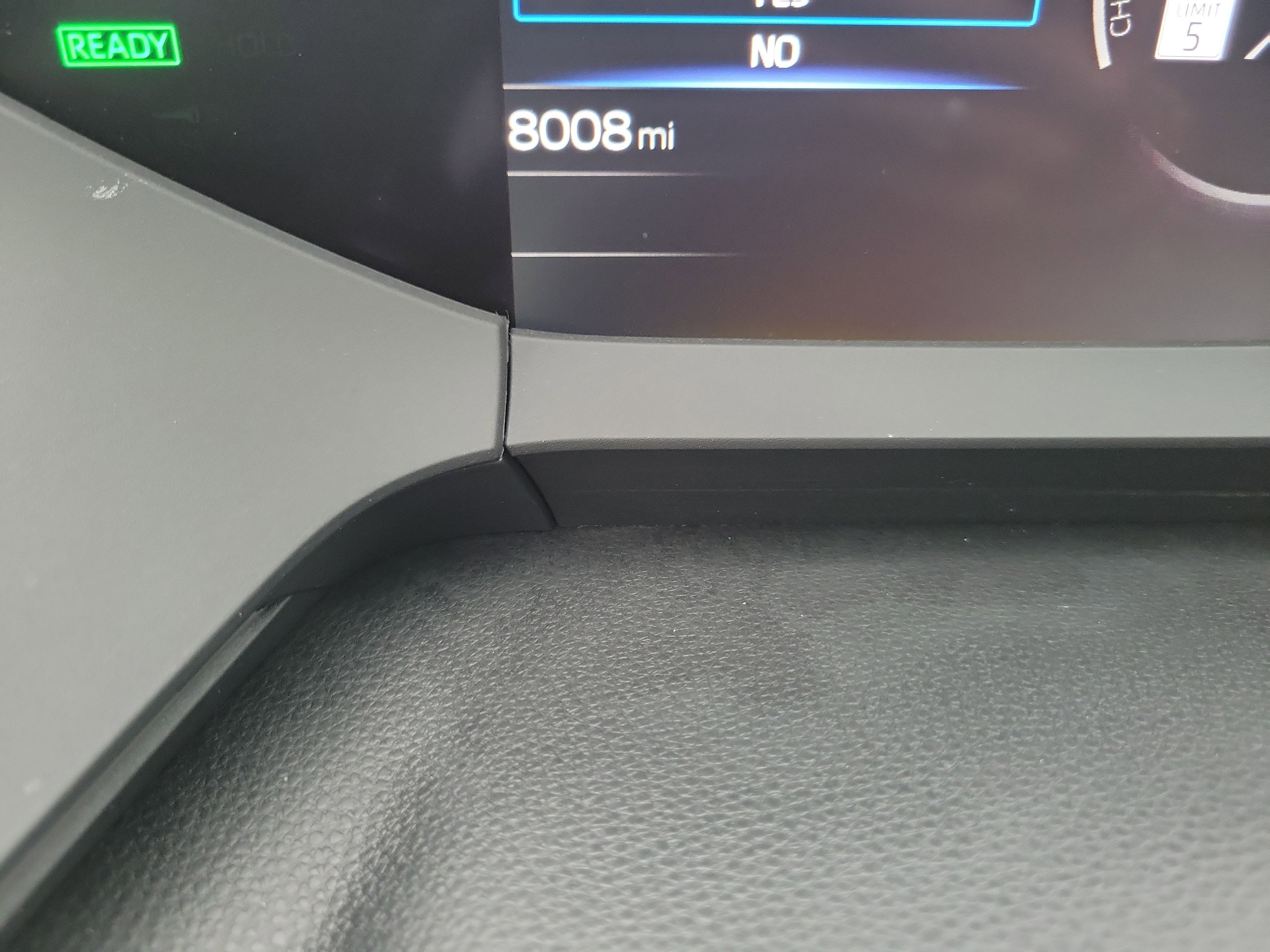 2025 Toyota Prius XLE