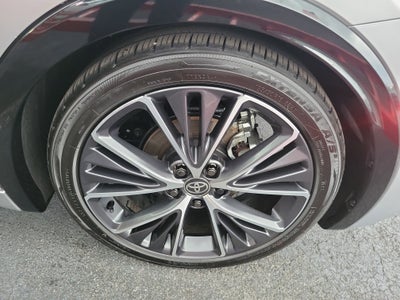 2025 Toyota Prius XLE