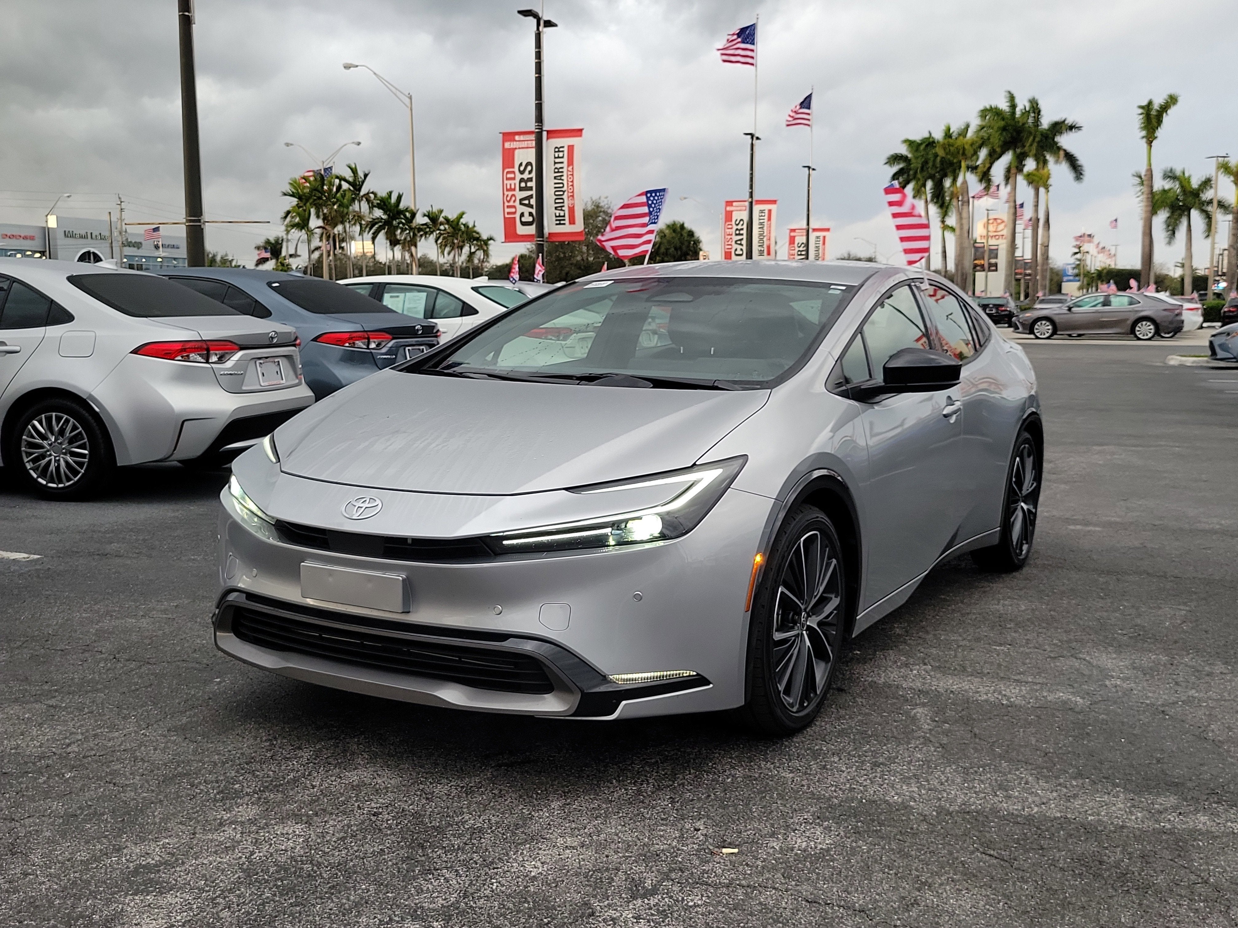 2025 Toyota Prius XLE