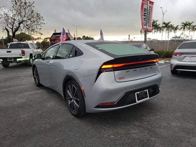 2025 Toyota Prius XLE