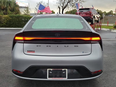 2025 Toyota Prius XLE