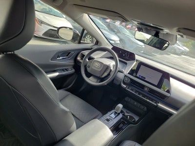 2025 Toyota Prius LE