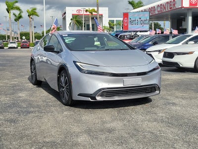 2025 Toyota Prius LE
