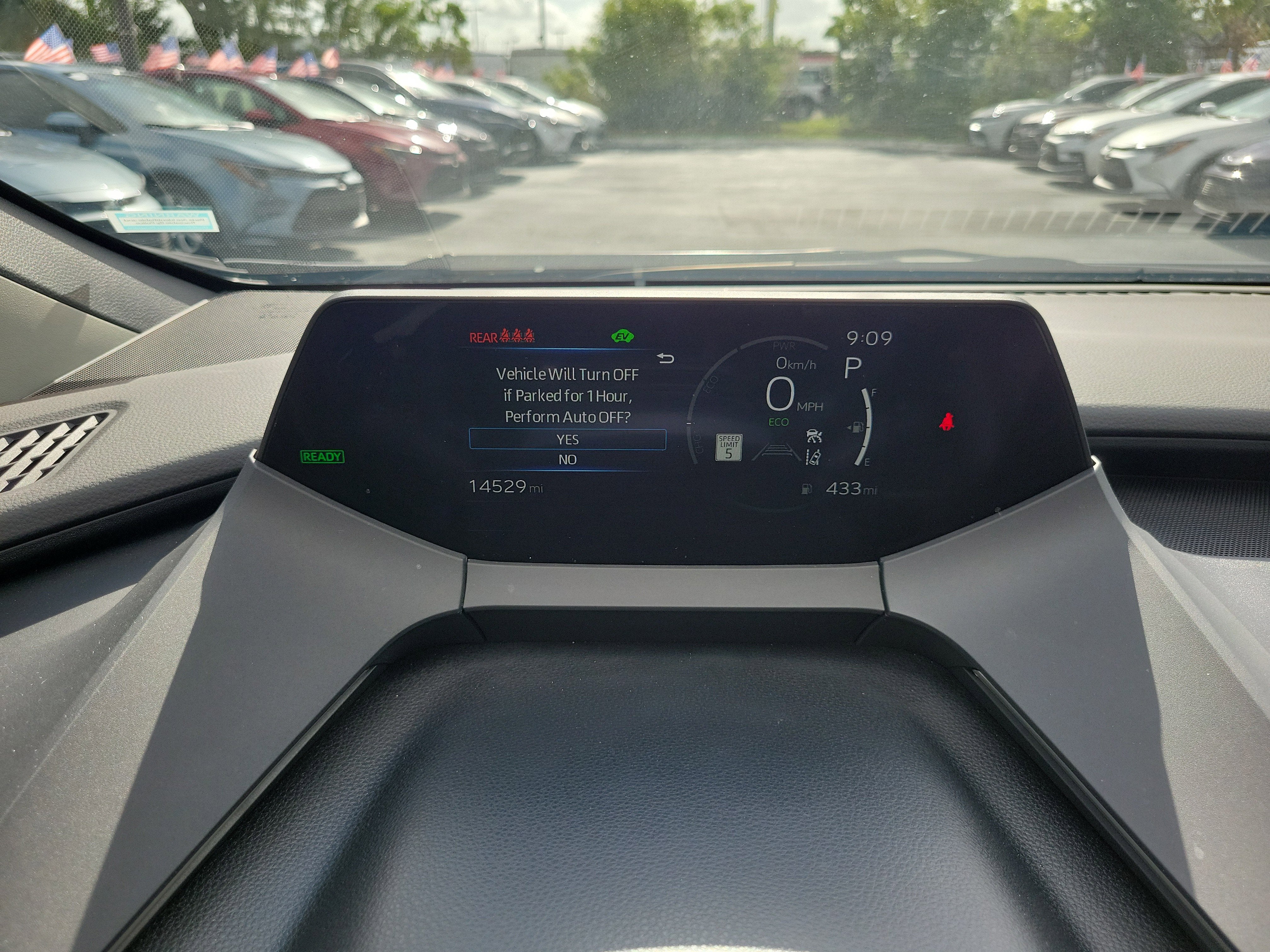 2025 Toyota Prius LE