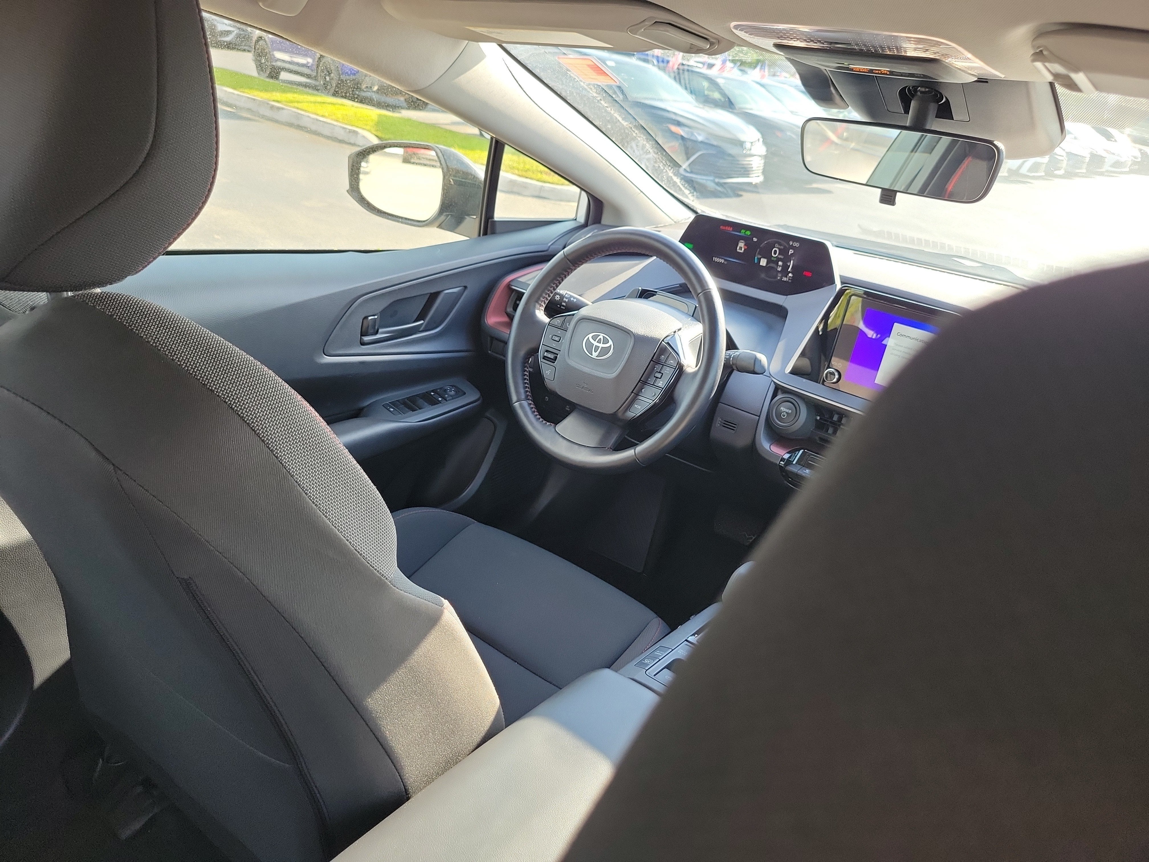 2024 Toyota Prius Prime SE