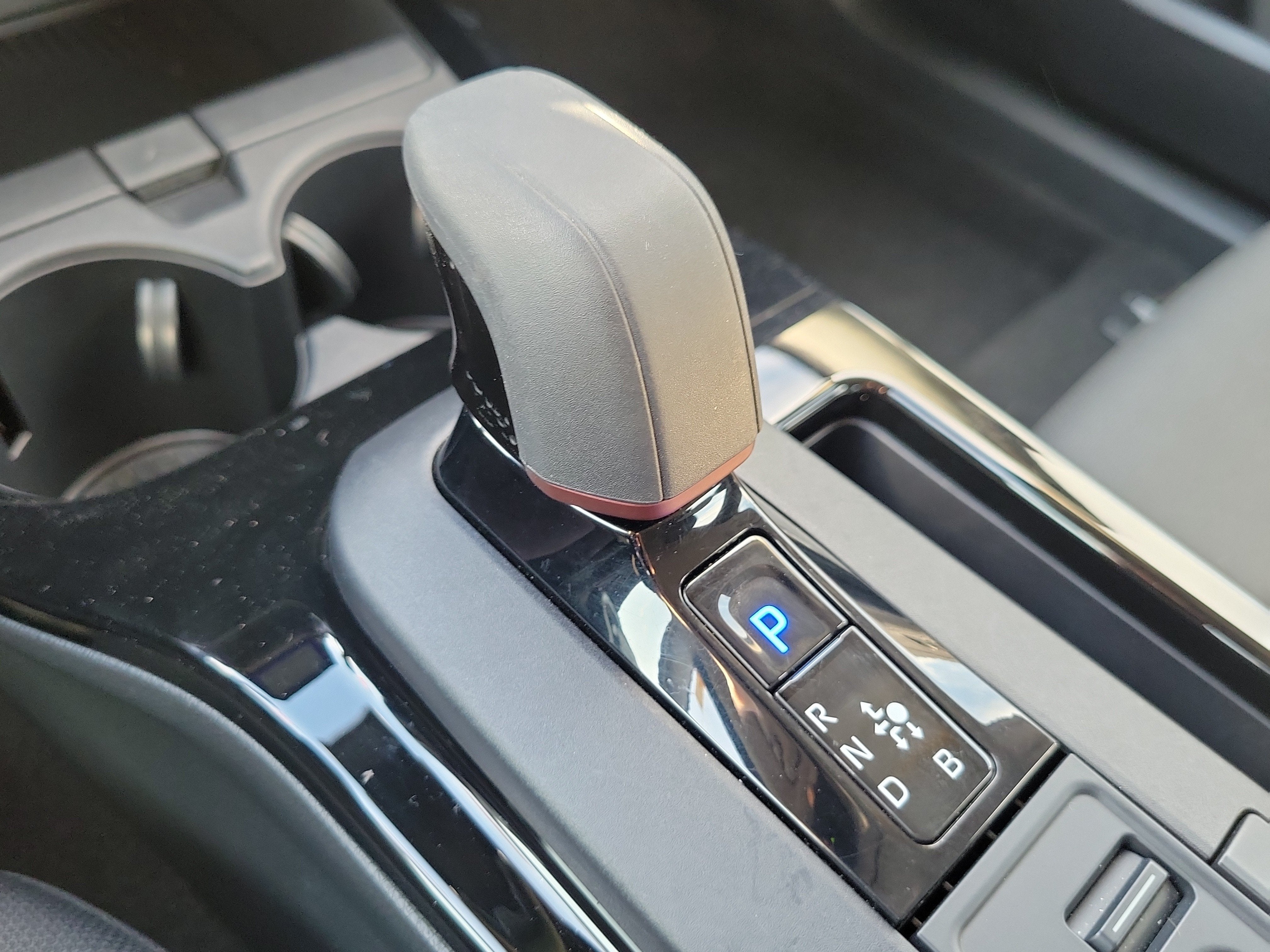 2024 Toyota Prius Prime SE