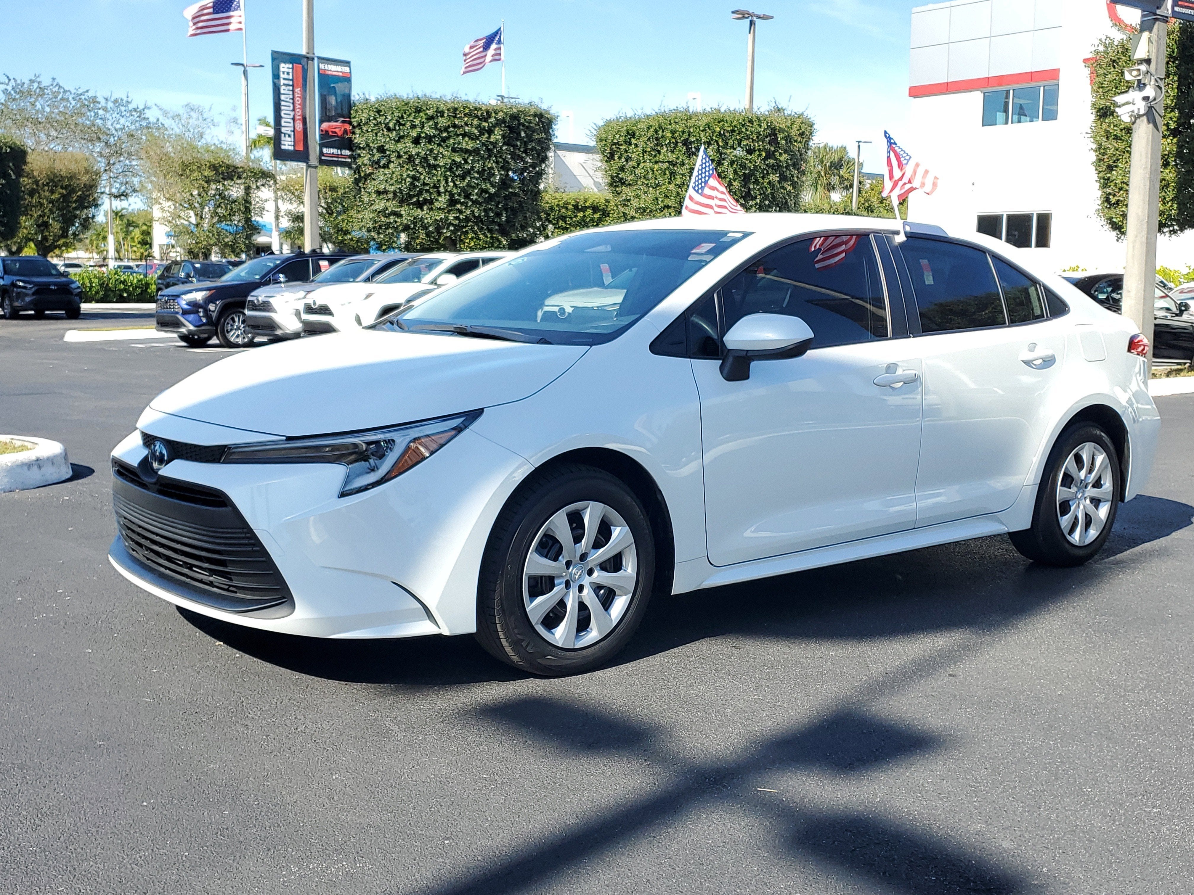 2024 Toyota Corolla Hybrid LE