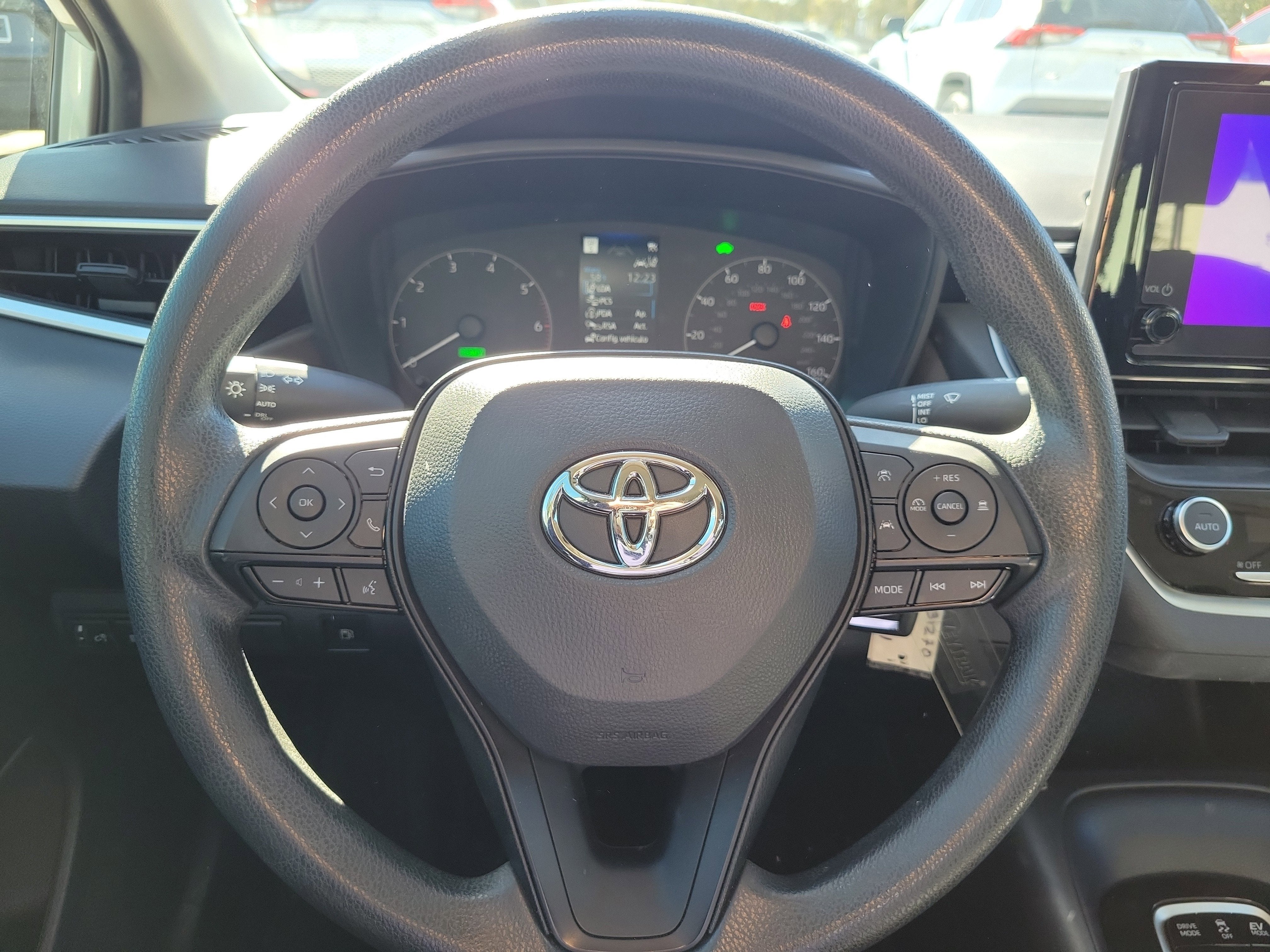 2024 Toyota Corolla Hybrid LE