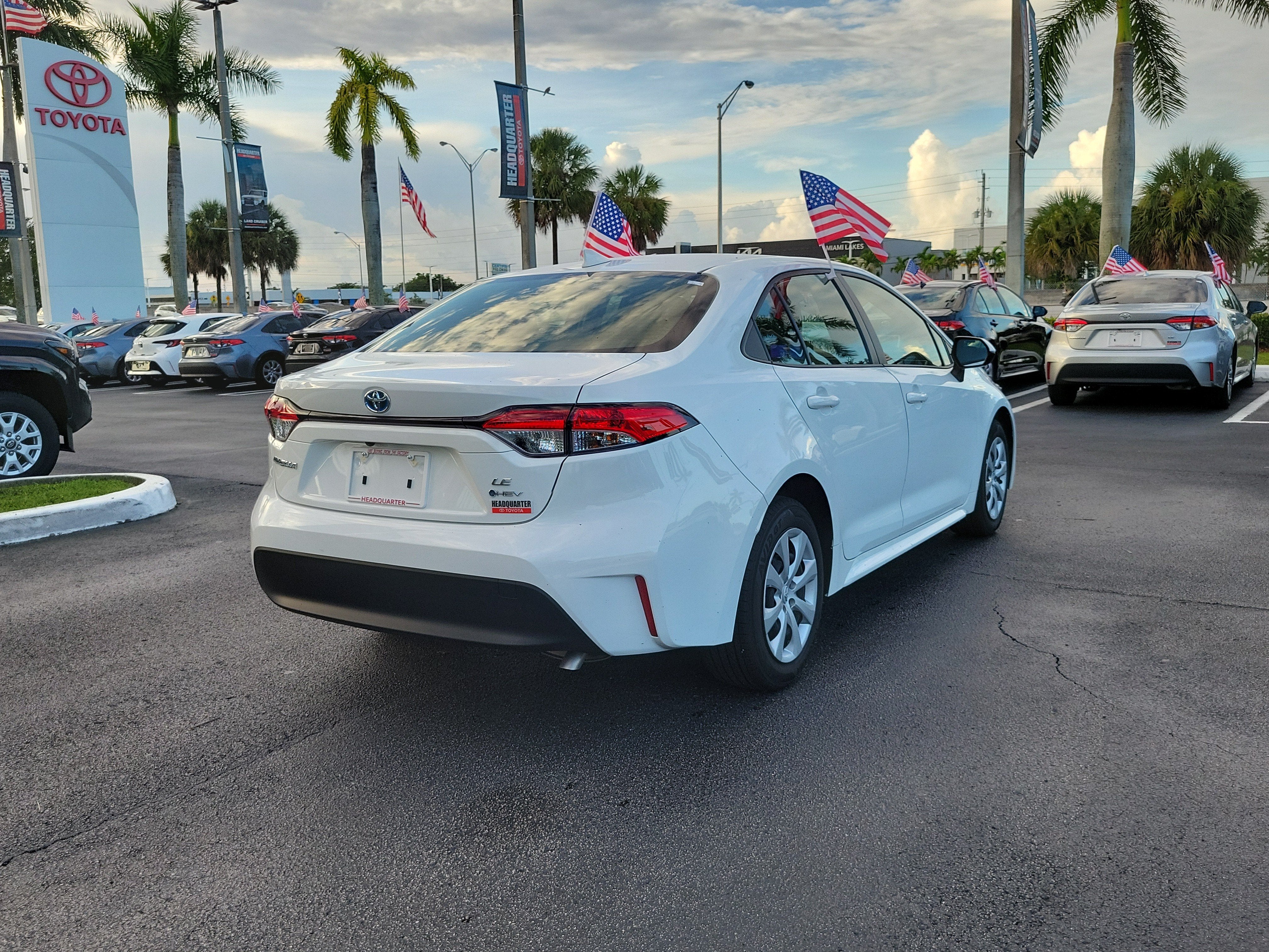 2025 Toyota Corolla Hybrid LE