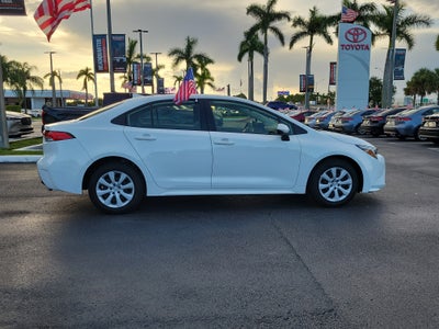 2025 Toyota Corolla Hybrid LE