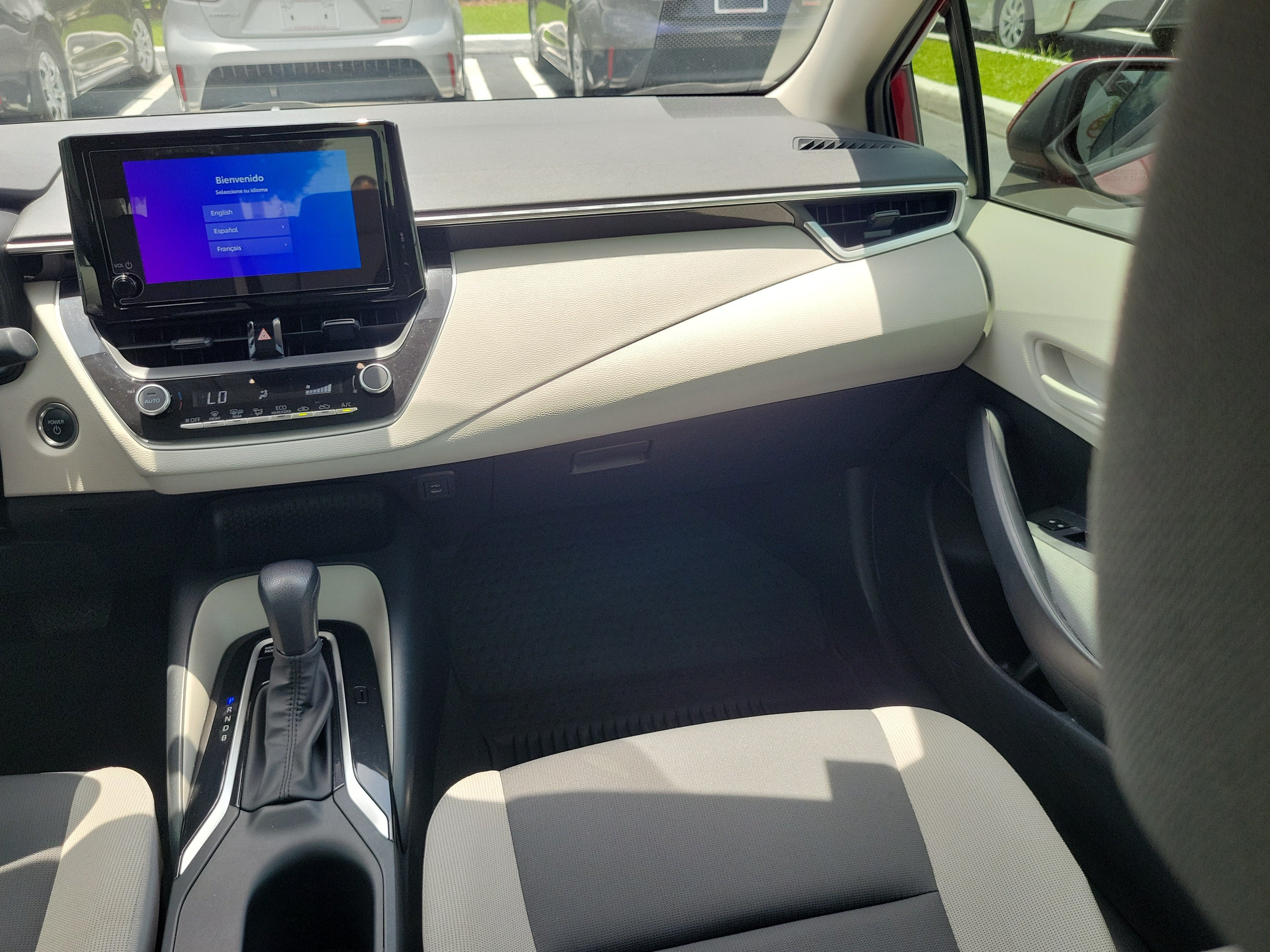 2025 Toyota Corolla Hybrid LE