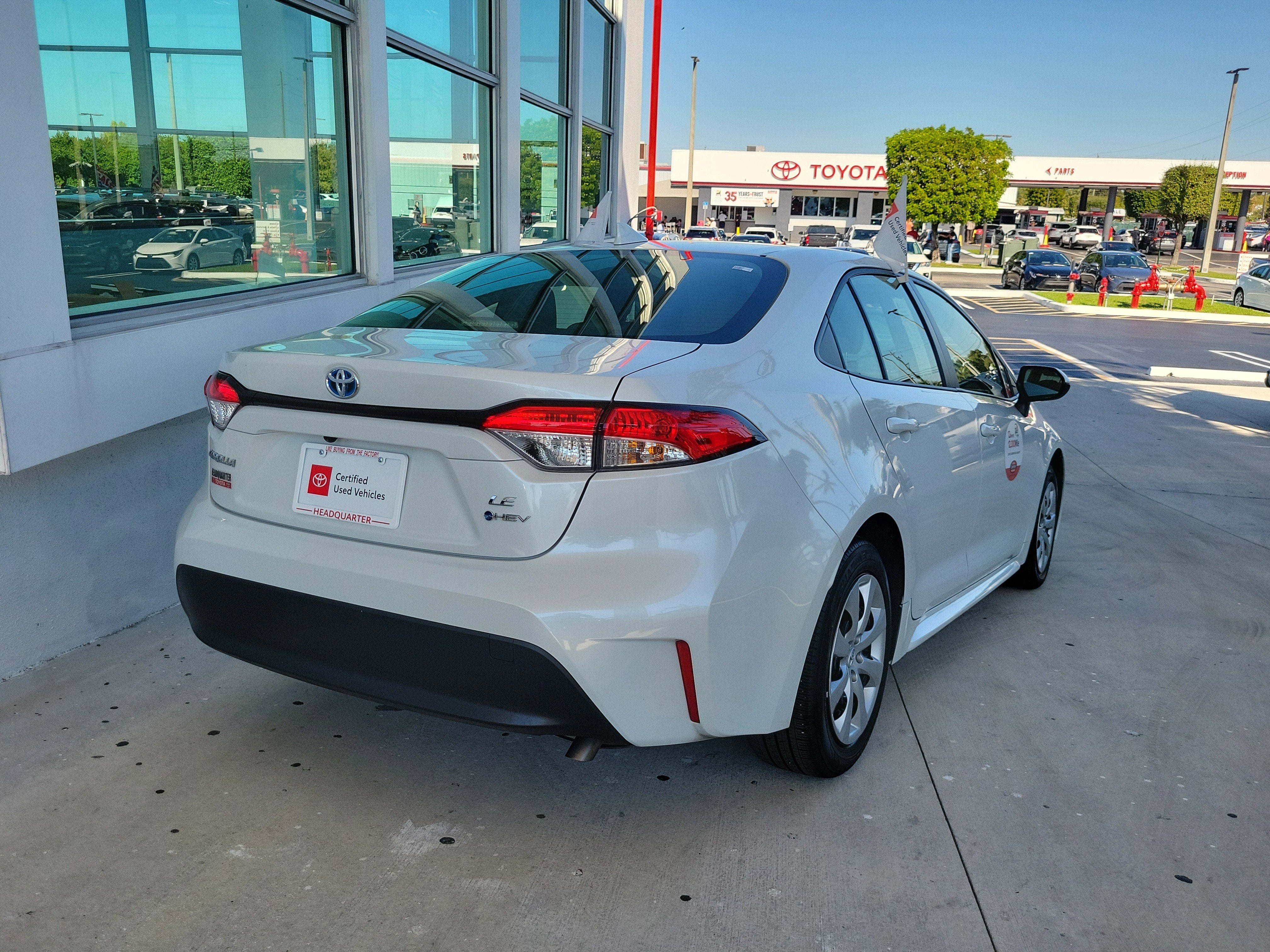 2025 Toyota Corolla Hybrid LE