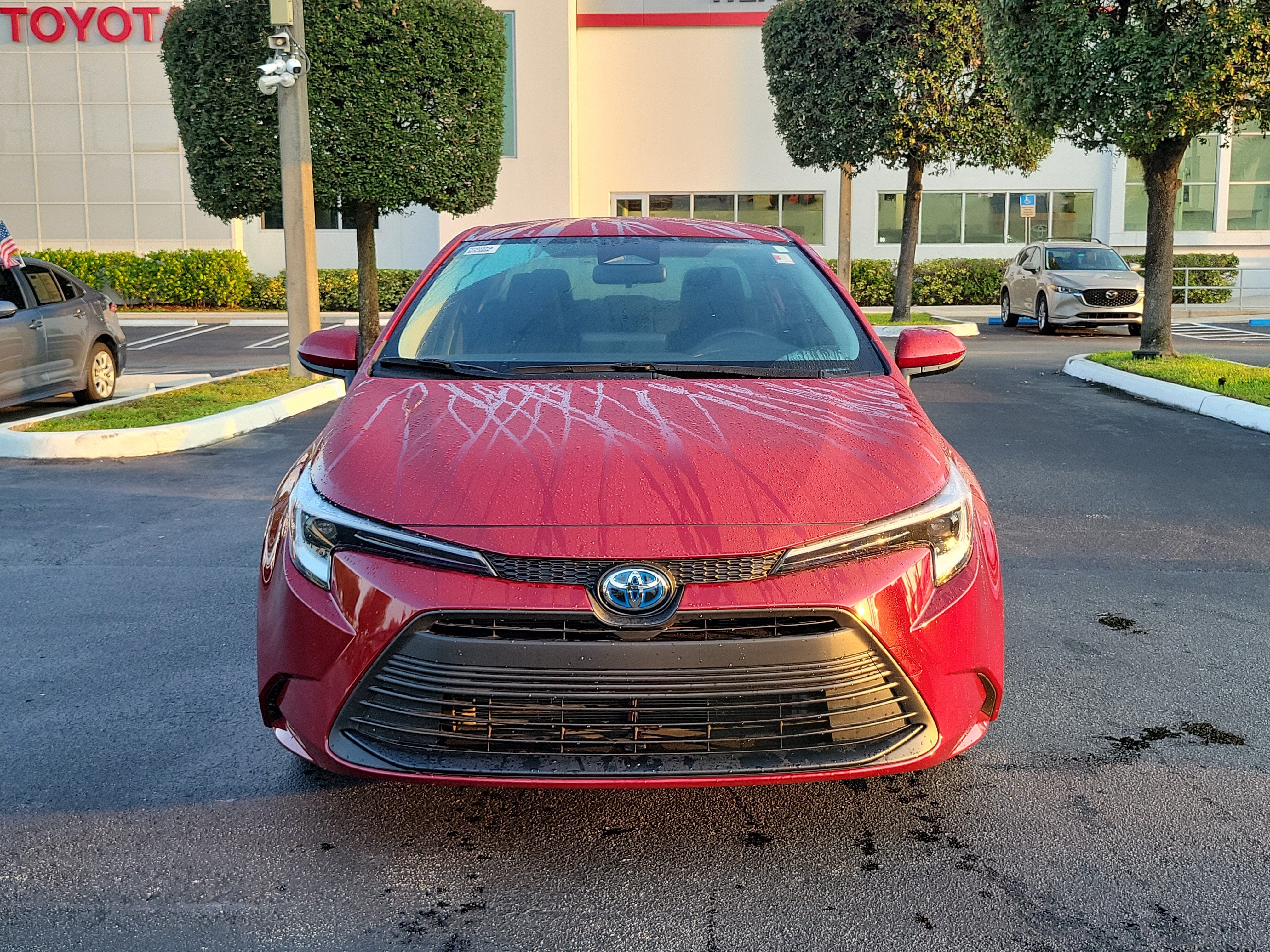 2025 Toyota Corolla Hybrid LE