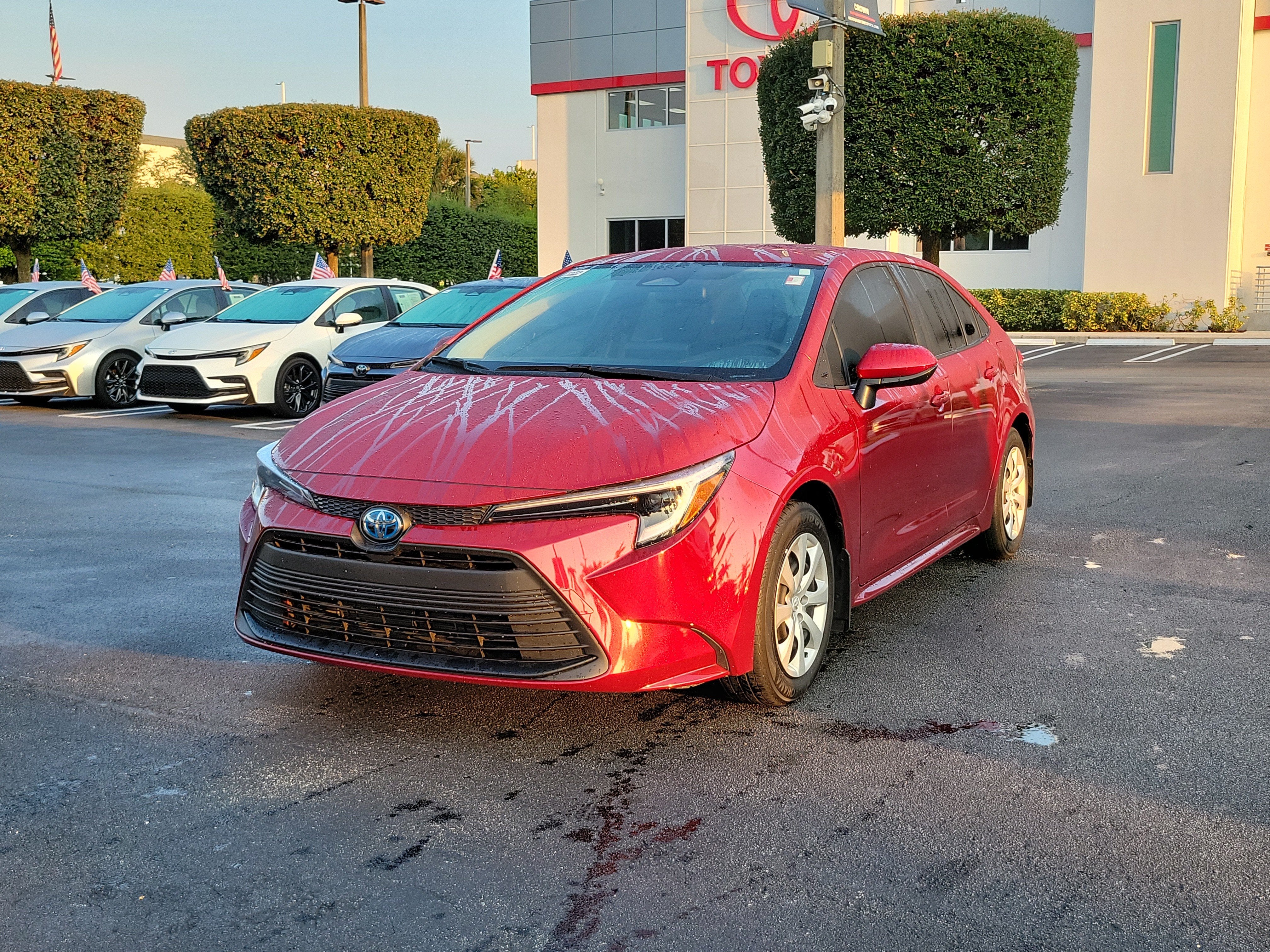 2025 Toyota Corolla Hybrid LE